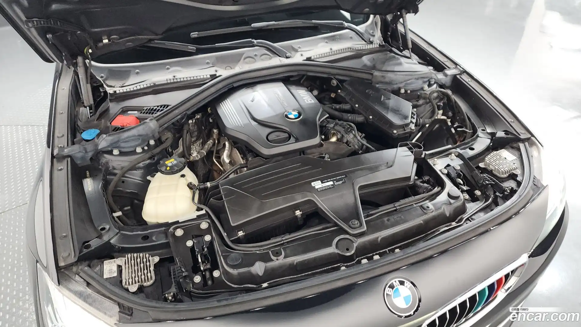 Gran Turismo BMW 2018.1-OUTER-006
