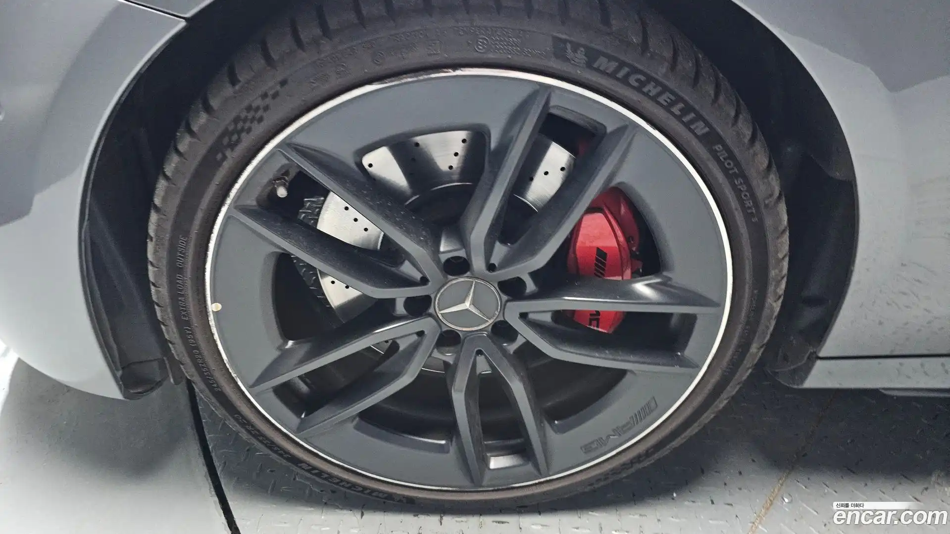 E-Class Mercedes-Benz 2022.11-OUTER-005
