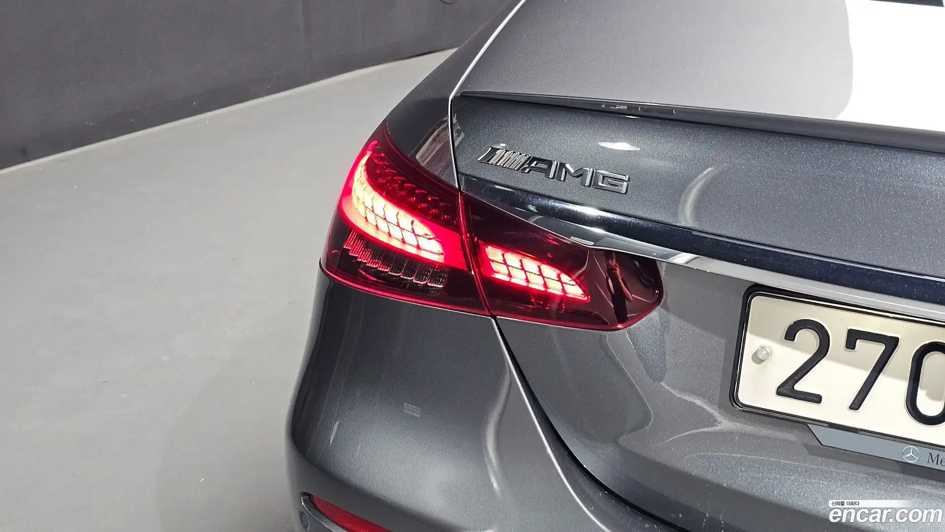 E-Class Mercedes-Benz 2022.11-OUTER-033