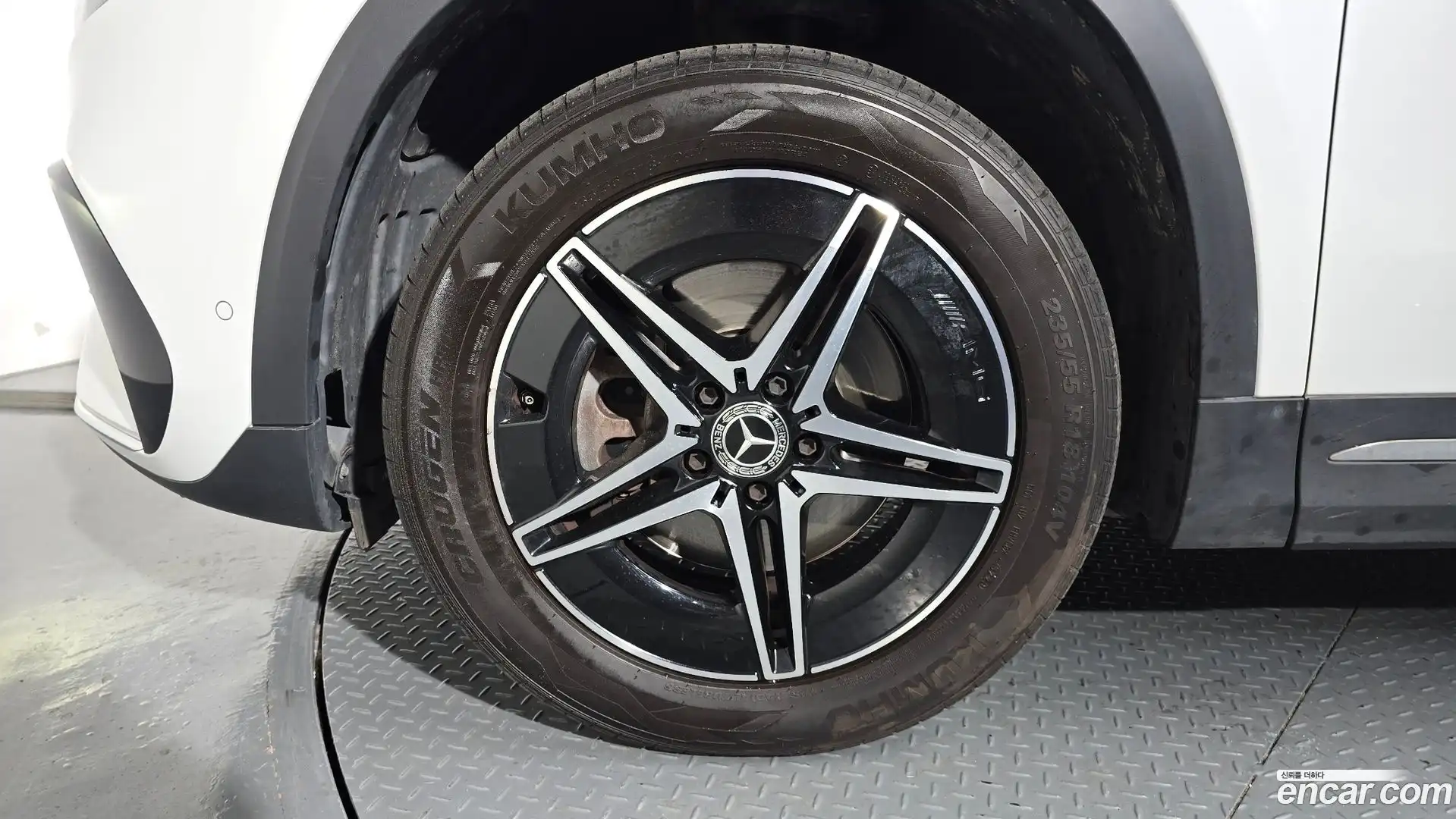 EQA Mercedes-Benz 2022.2-OUTER-005