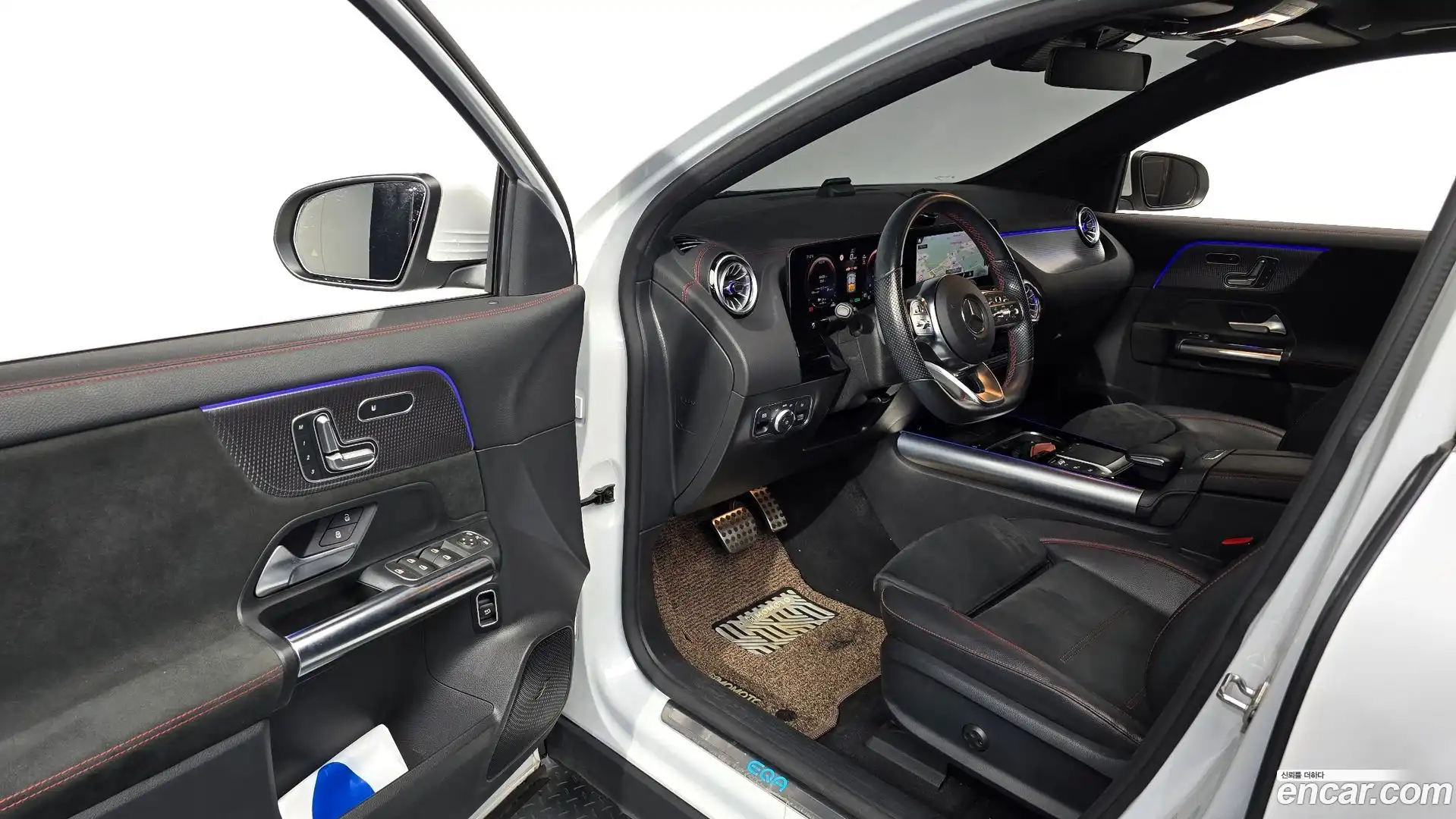 EQA Mercedes-Benz 2022.2-INNER-010