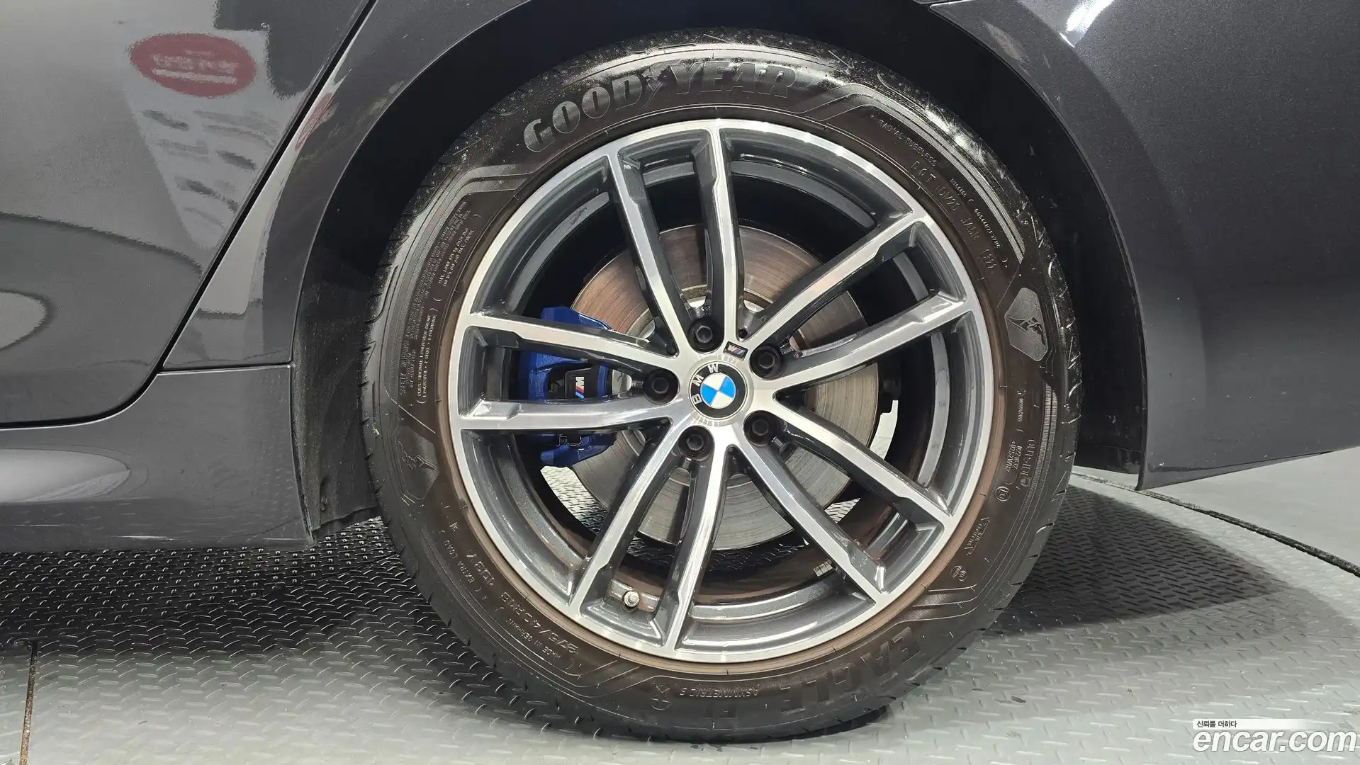 5-Series BMW 2022.4-OUTER-031