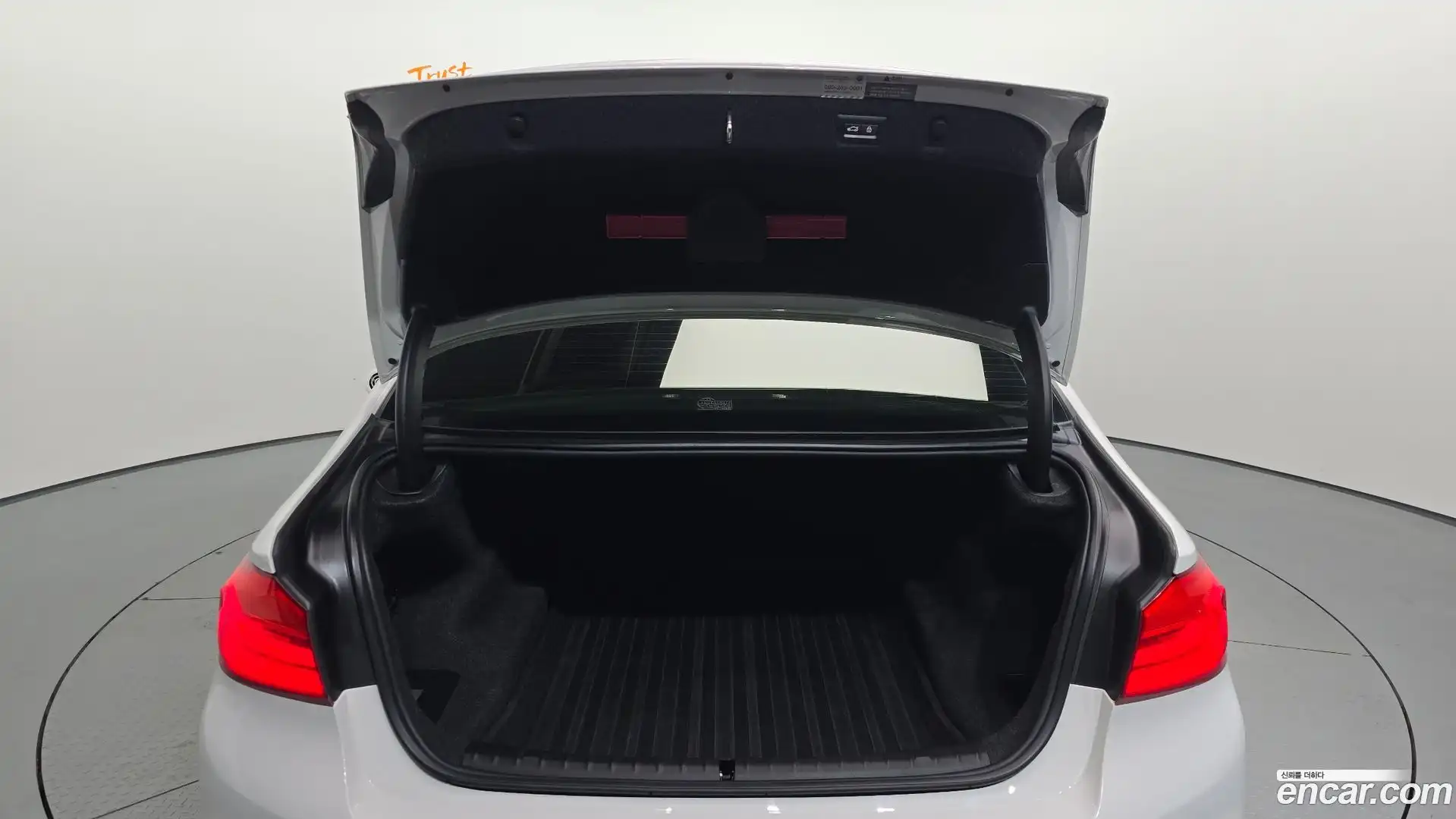 5-Series BMW 2018.3-OPTION-023