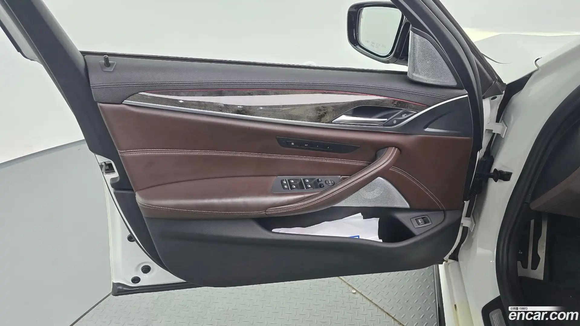5-Series BMW 2018.3-INNER-034