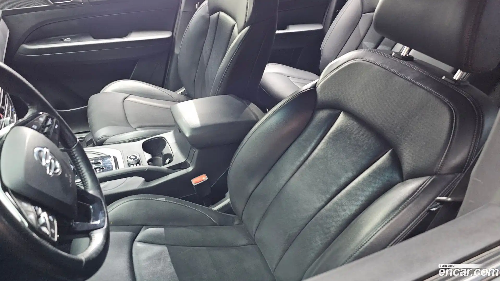 Rexton KG Mobility 2022.7-OPTION-040