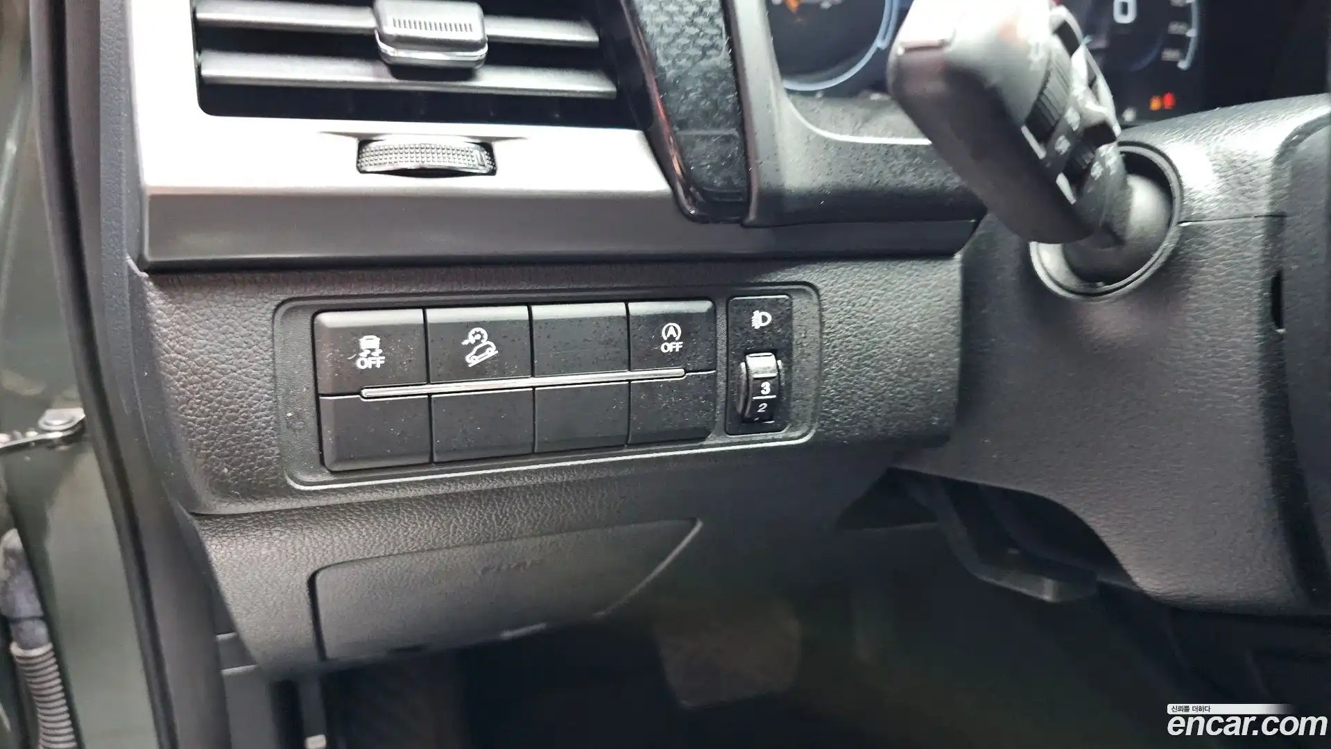 Rexton KG Mobility 2022.7-OPTION-042