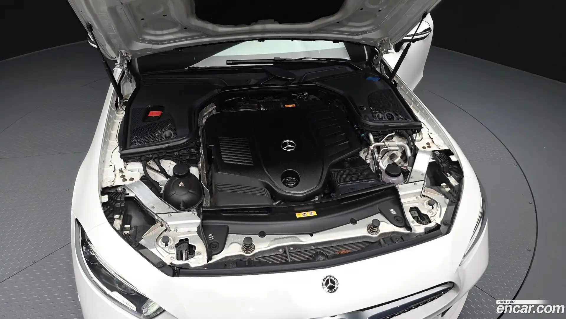 CLS-Class Mercedes-Benz 2020.10-OUTER-006