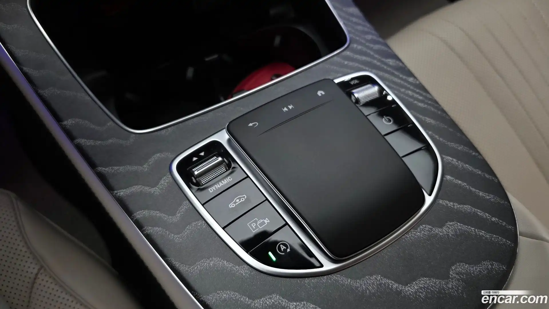 CLS-Class Mercedes-Benz 2020.10-OPTION-022
