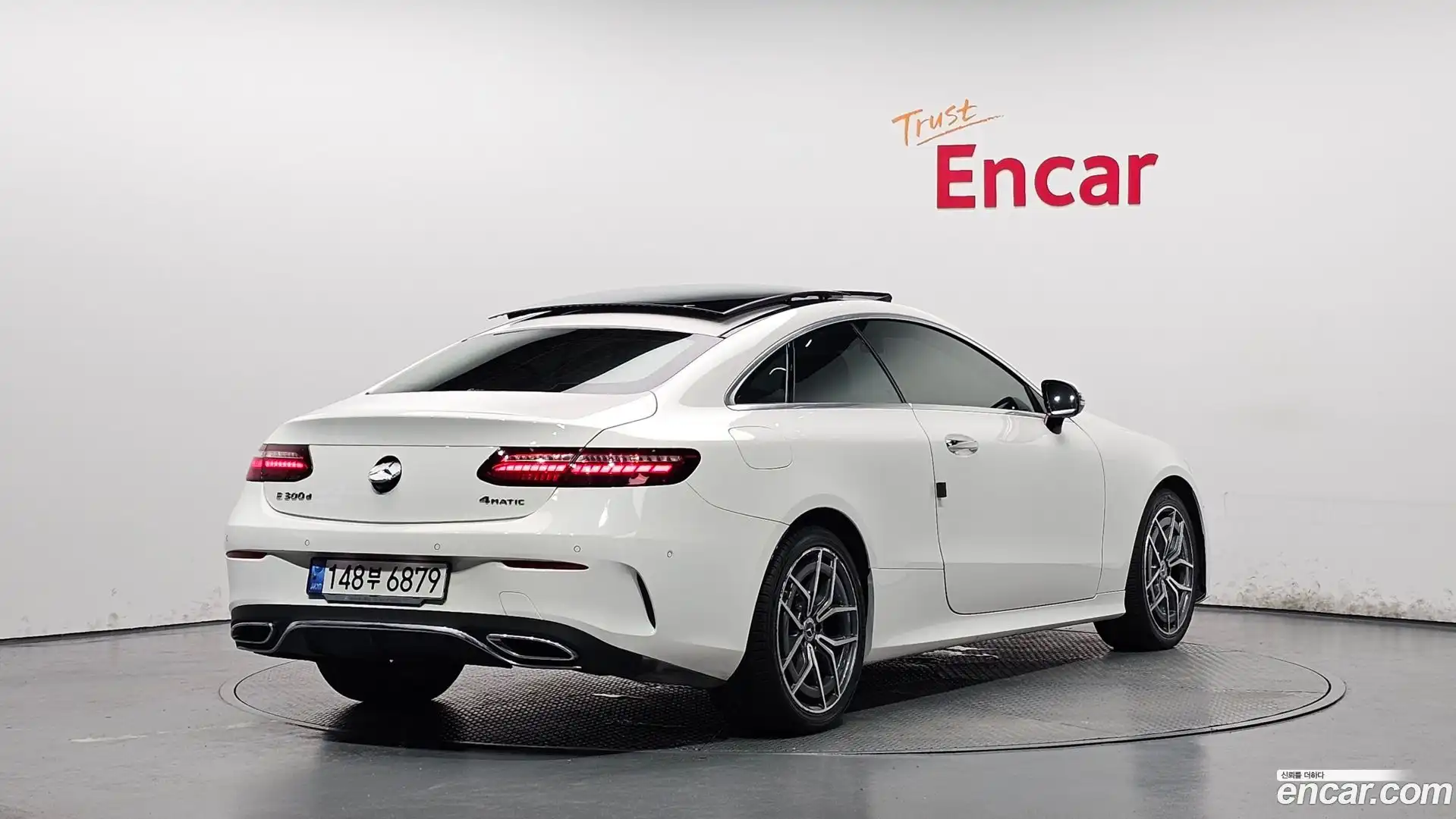 E-Class Mercedes-Benz 2022.6-OUTER-002