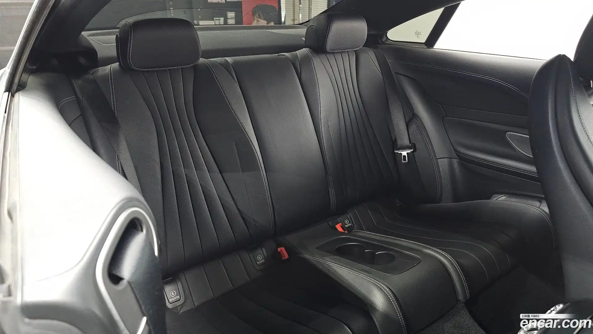 E-Class Mercedes-Benz 2022.6-INNER-036