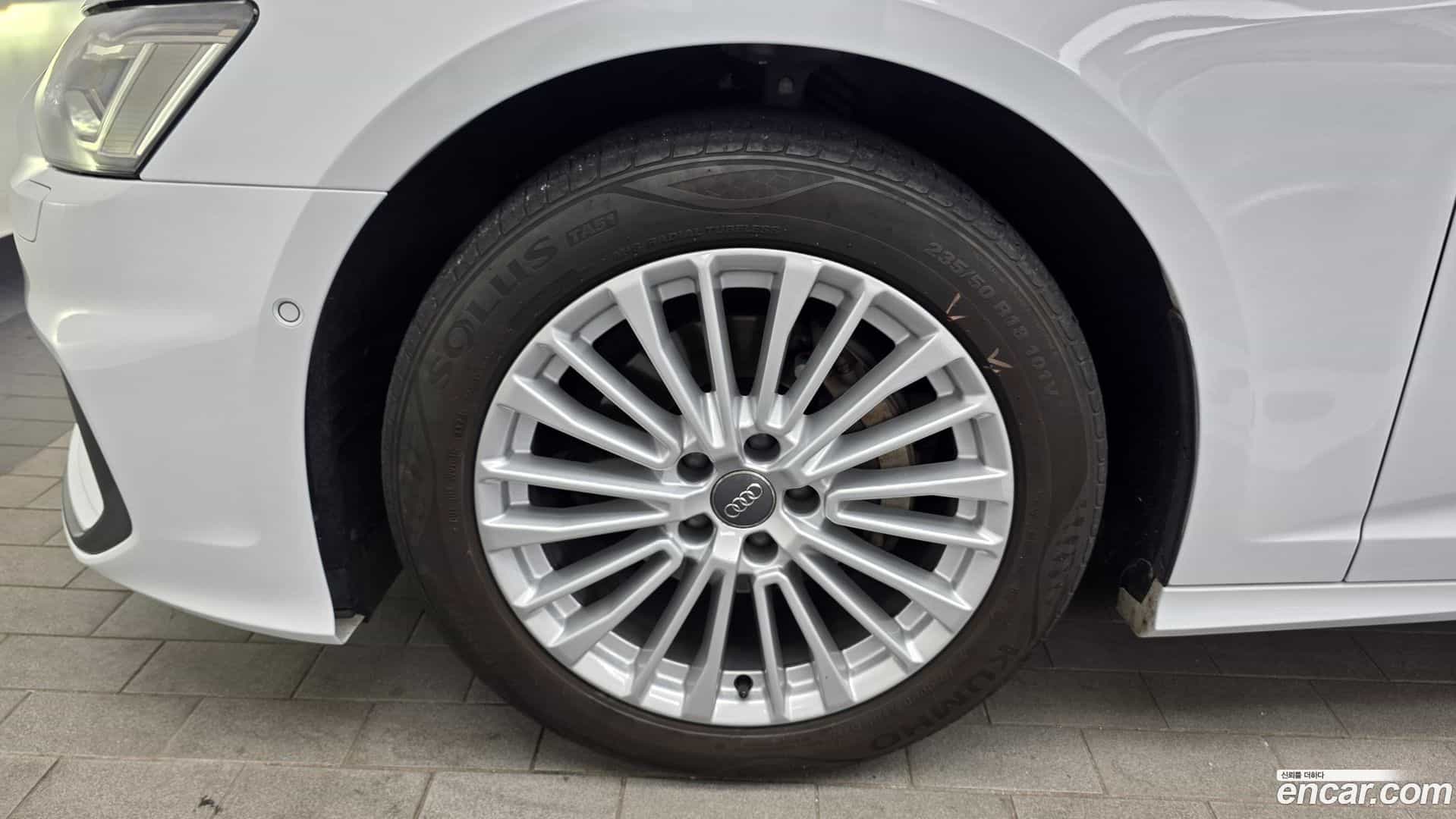 A6 Audi 2021.0-OUTER-005
