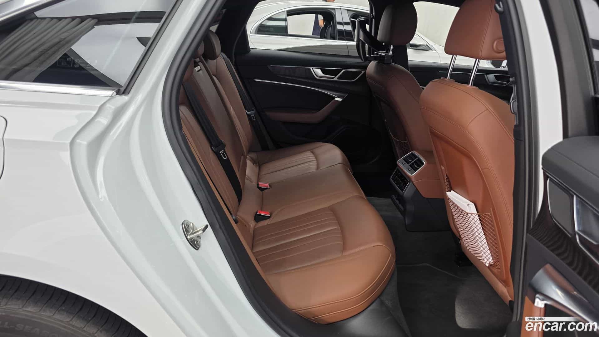 A6 Audi 2021.0-OPTION-016