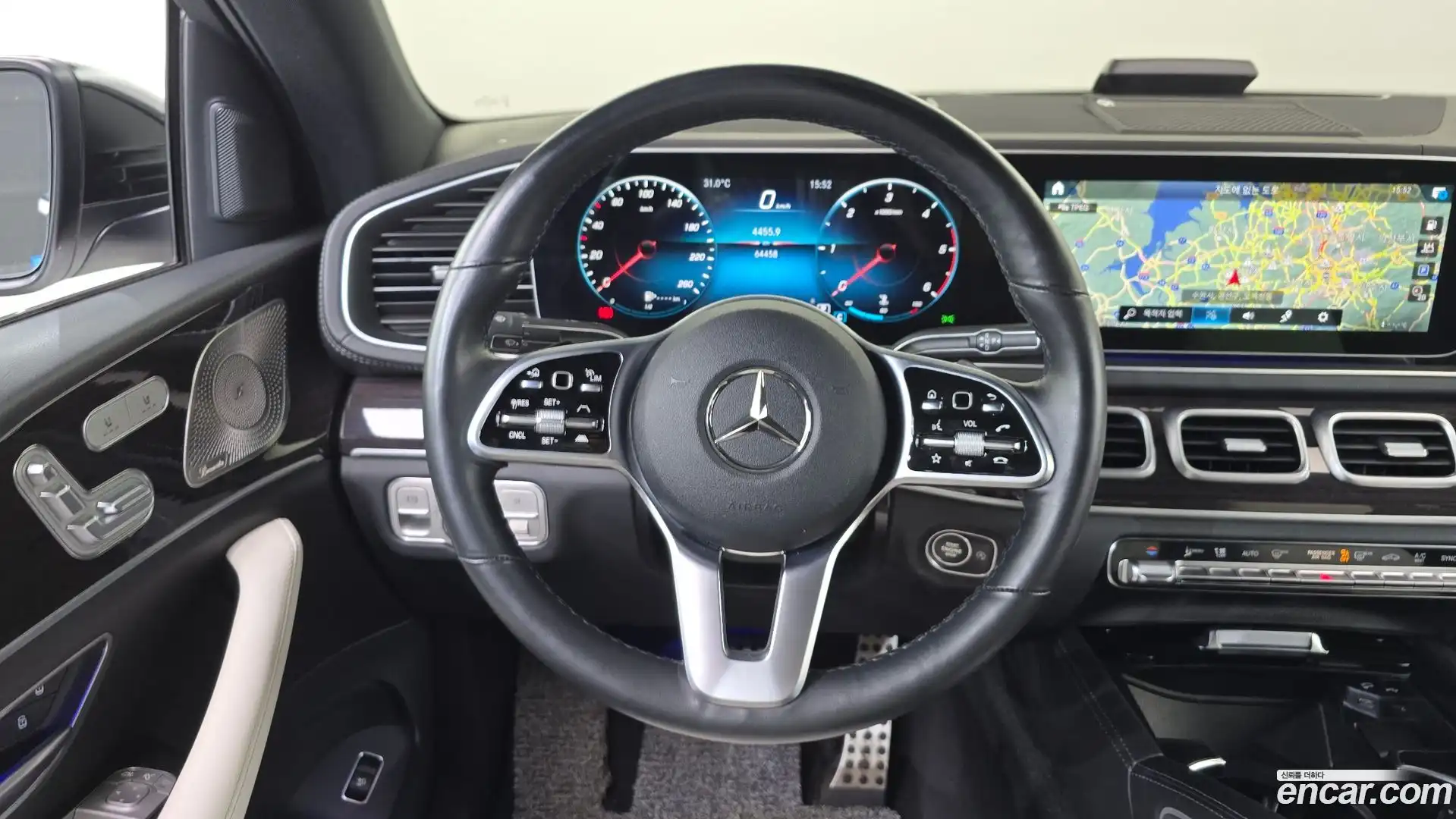 GLE-Class Mercedes-Benz 2022.5-OPTION-017