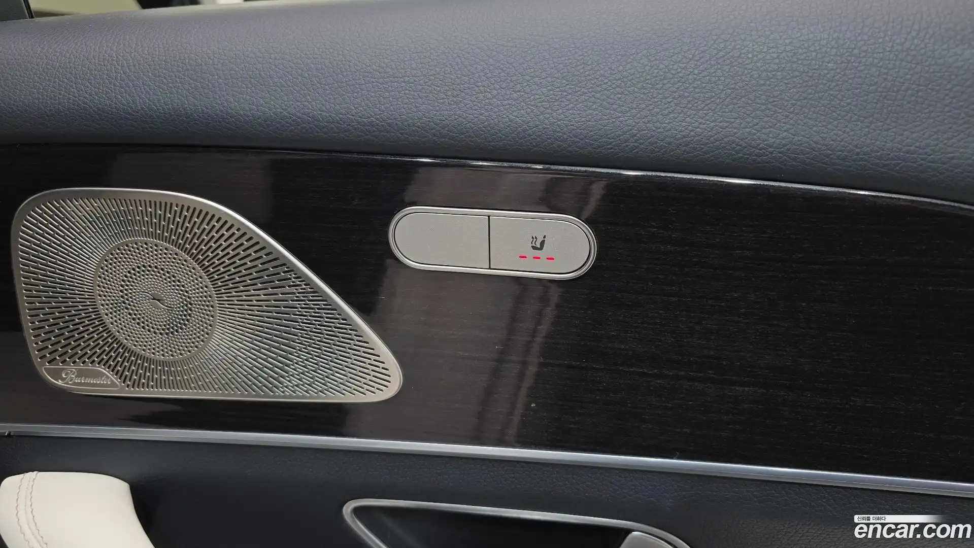 GLE-Class Mercedes-Benz 2022.5-OPTION-022