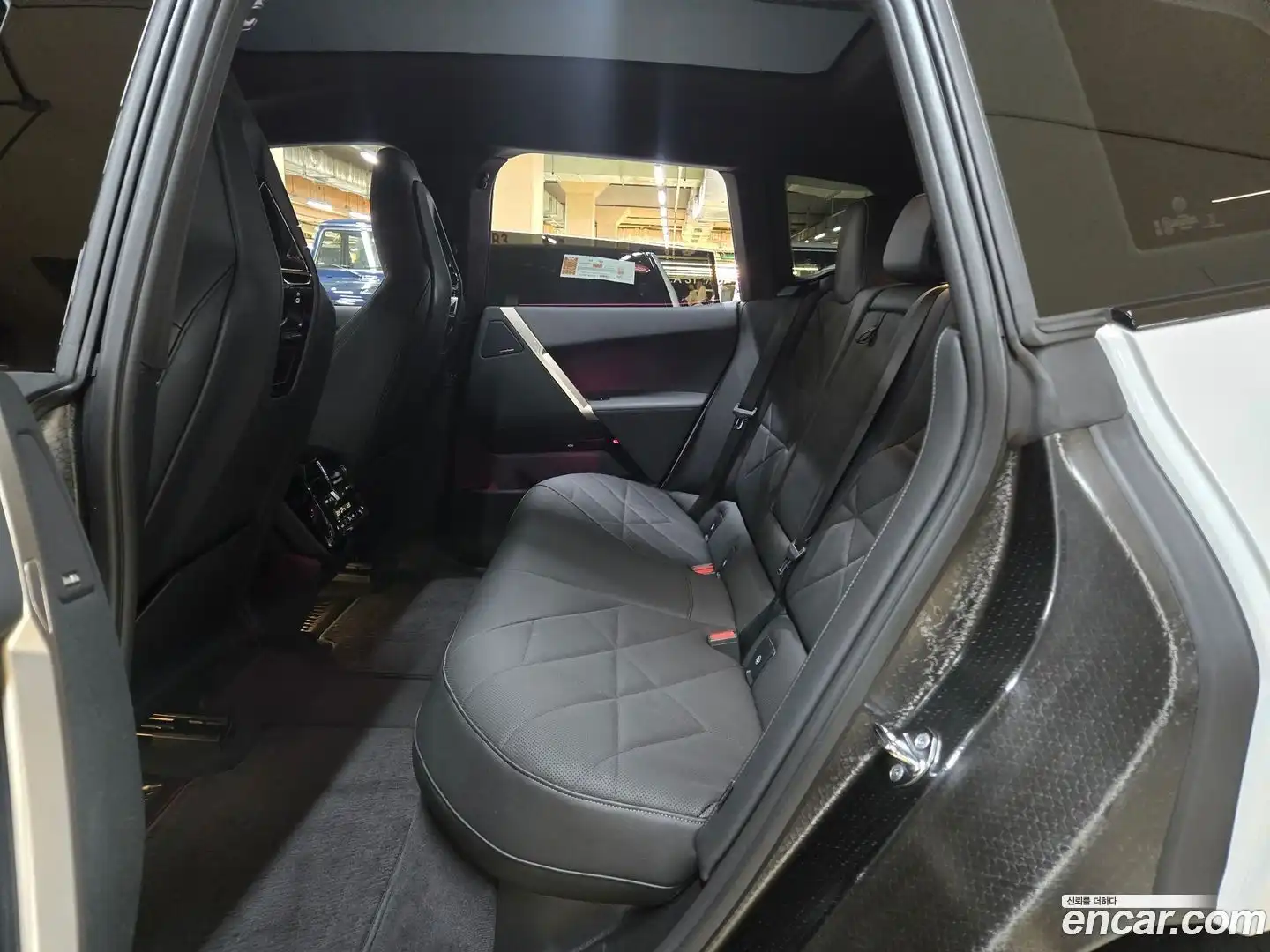 iX BMW 2025.5-INNER-007