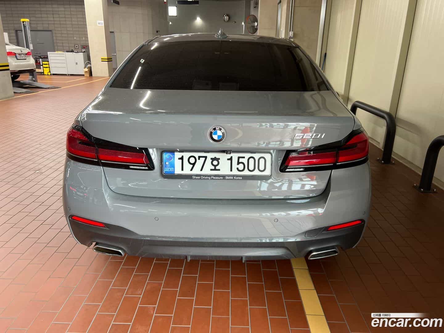 5-Series BMW 2022.4-OUTER-004