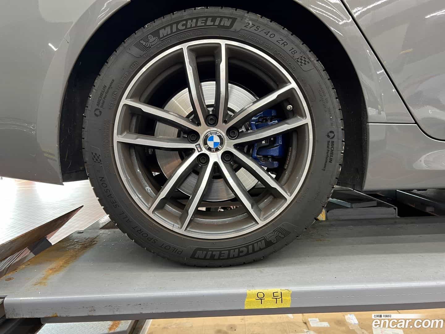 5-Series BMW 2022.4-OUTER-005