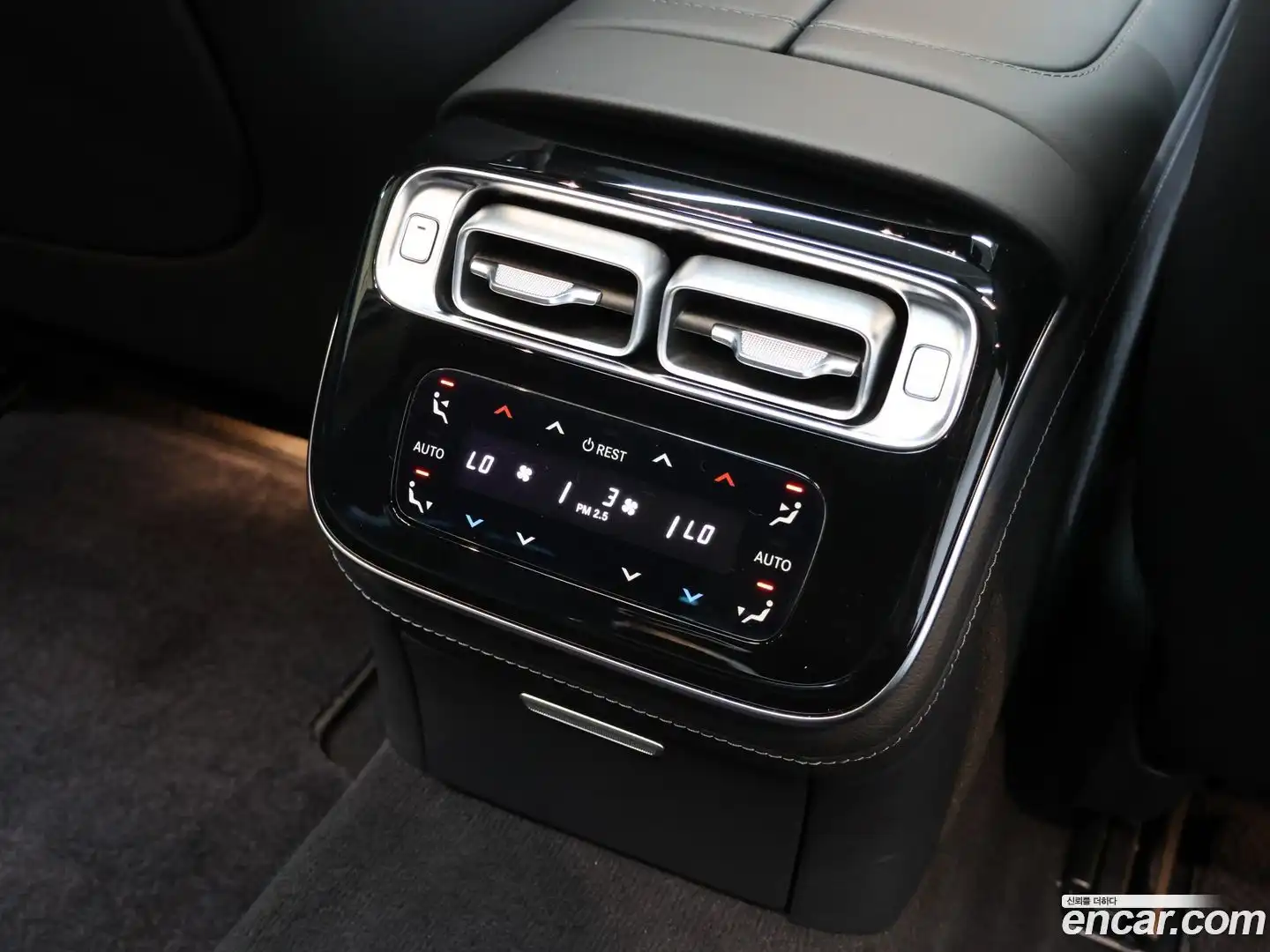 S-Class Mercedes-Benz 2021.11-OPTION-023