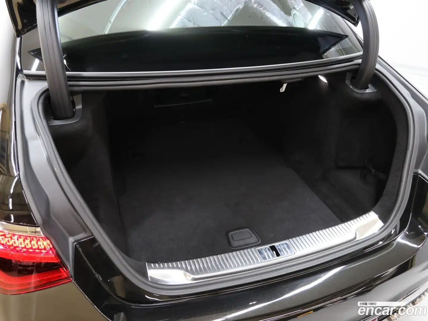 S-Class Mercedes-Benz 2021.11-OPTION-024