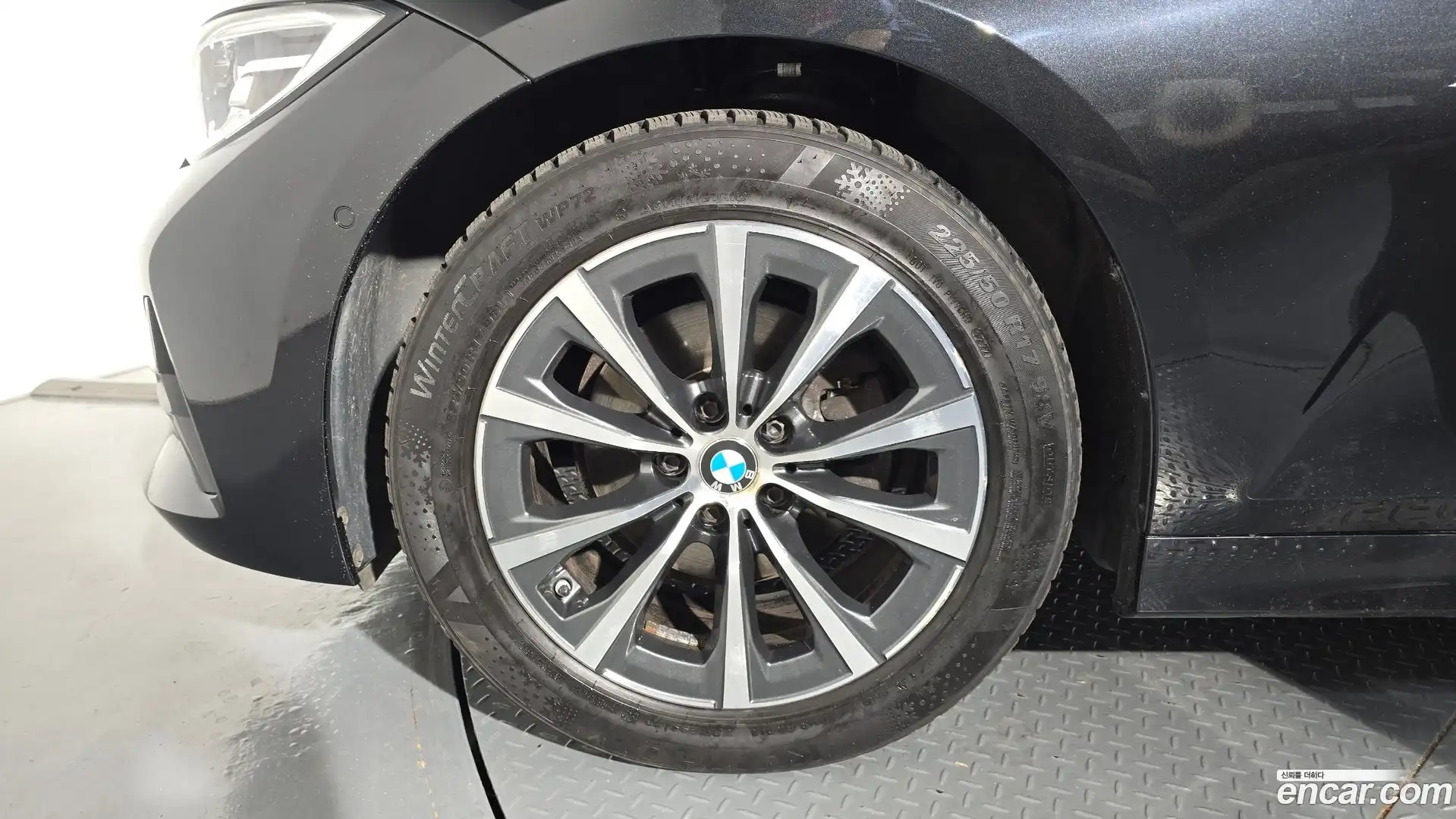 3-Series BMW 2022.3-OUTER-005