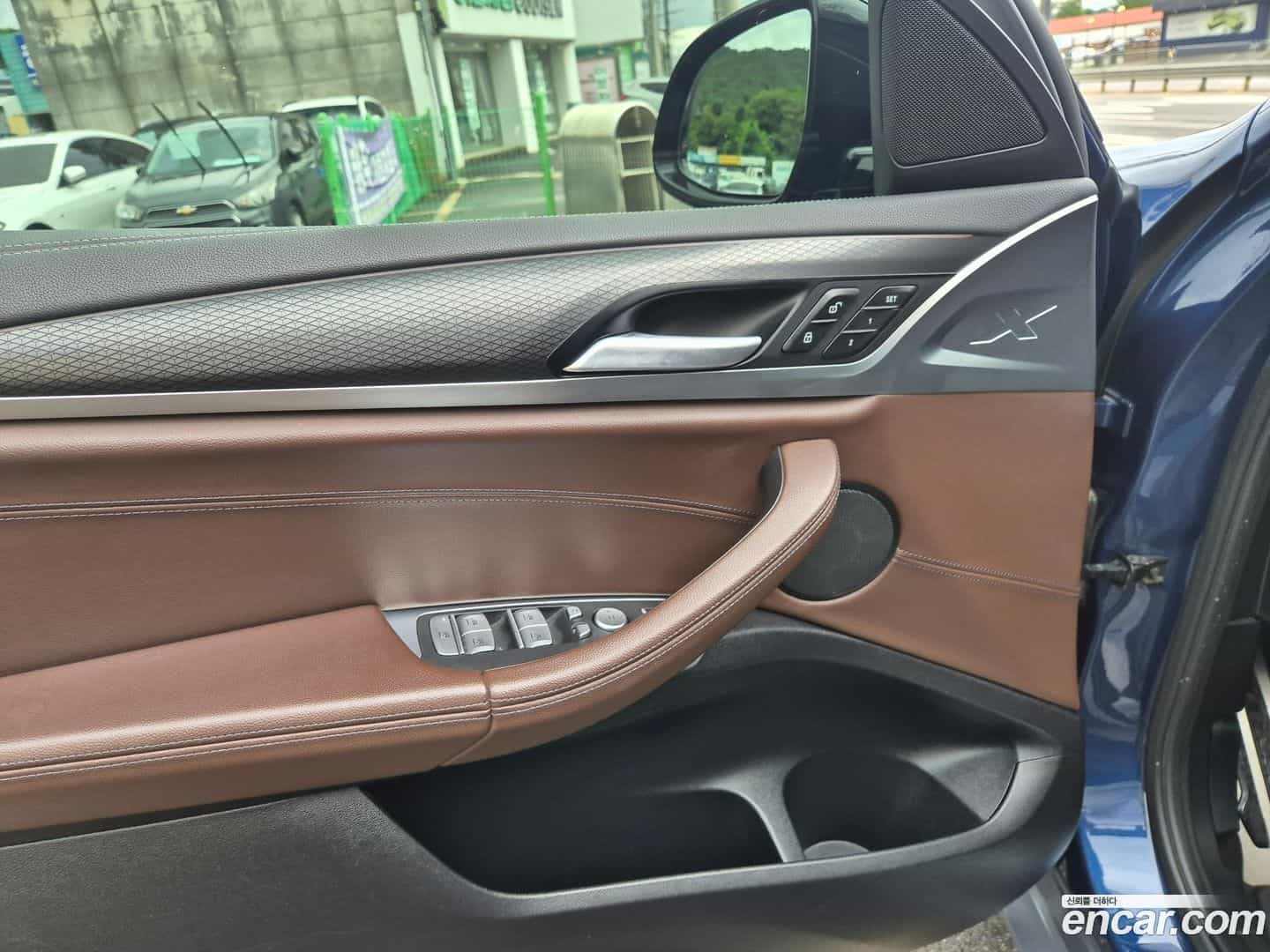 X4 BMW 2020.5-OPTION-017