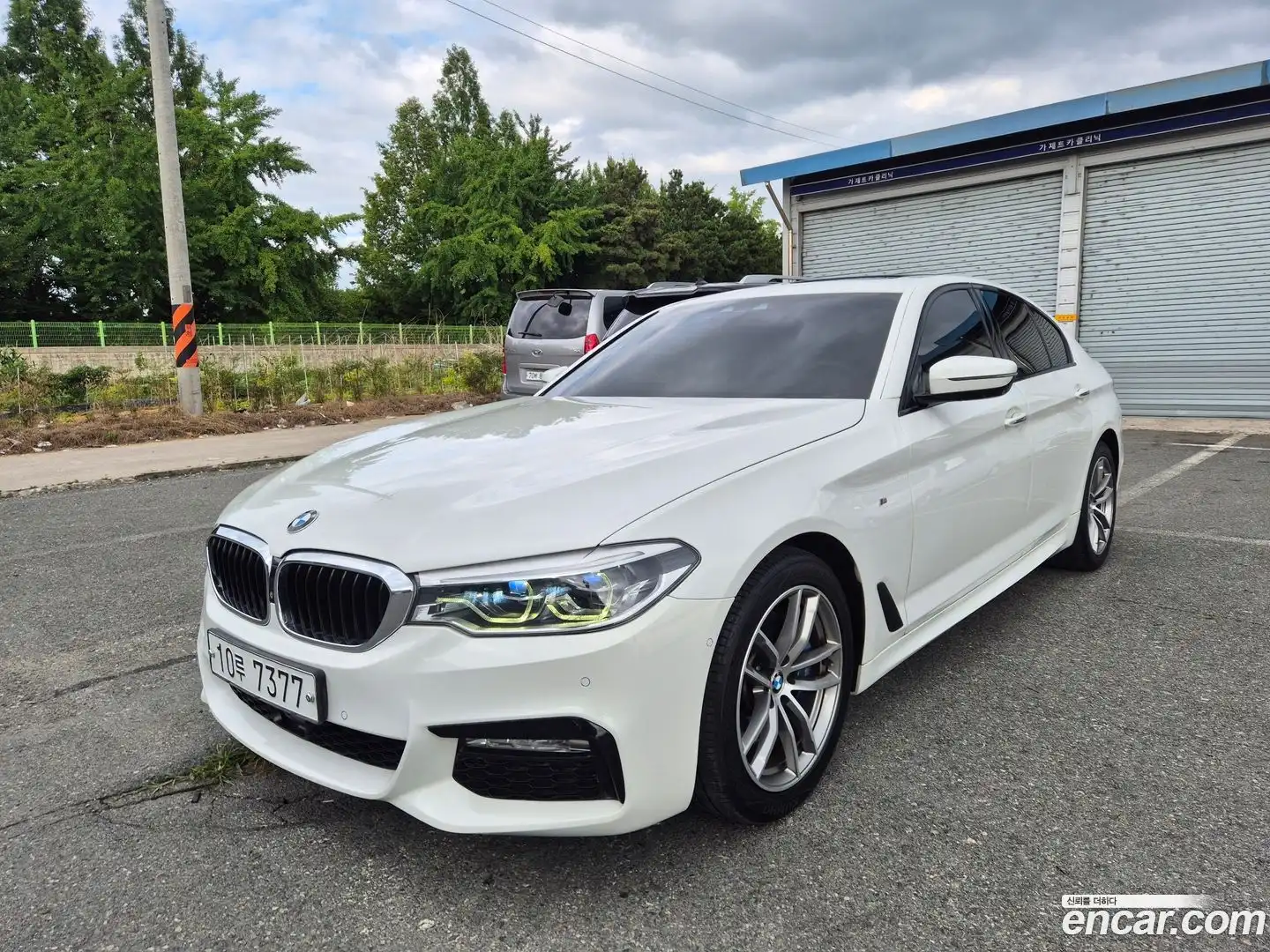 5-Series BMW 2017.4-OUTER-001