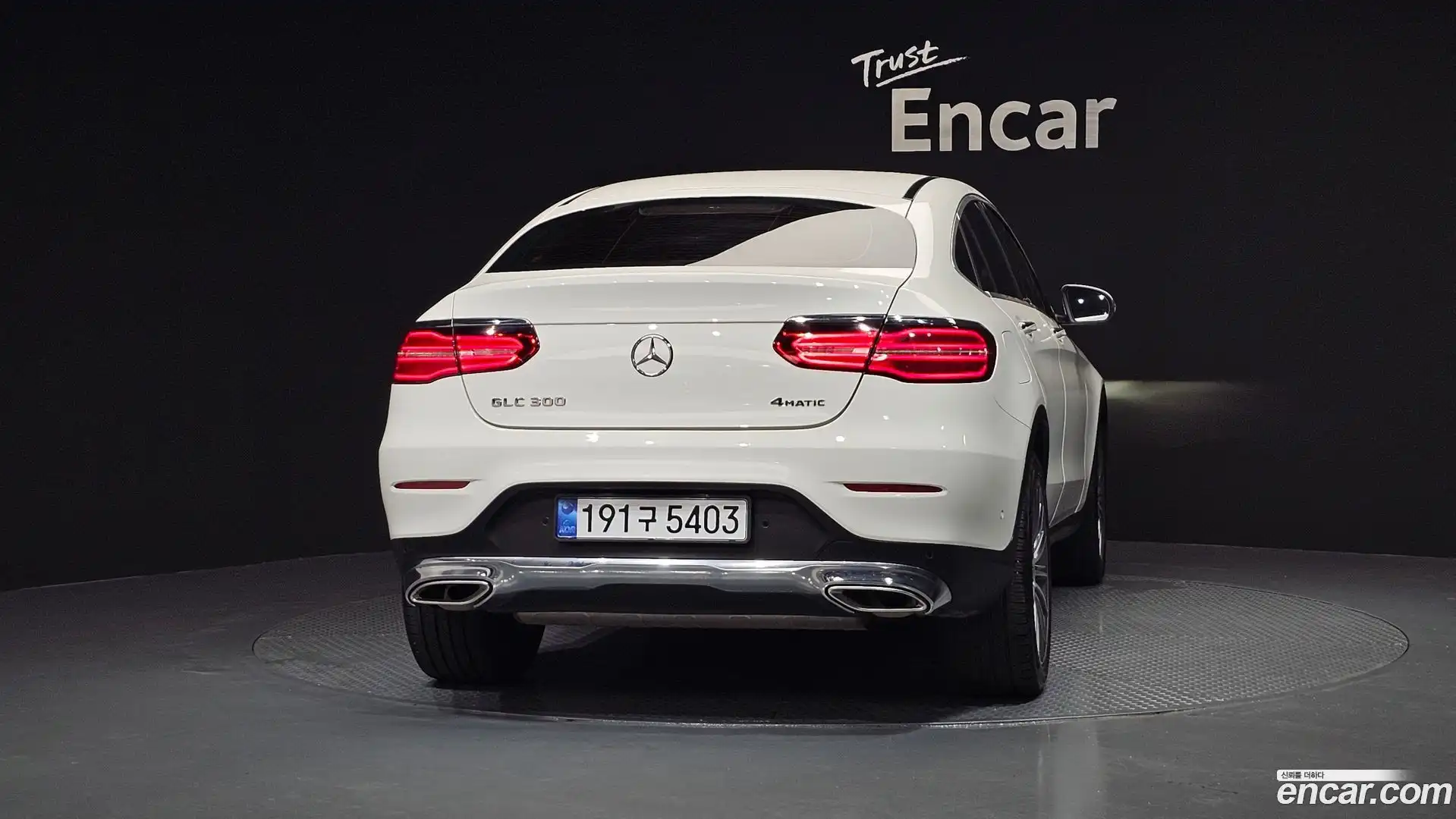 GLC-Class Mercedes-Benz 2019.2-OUTER-004