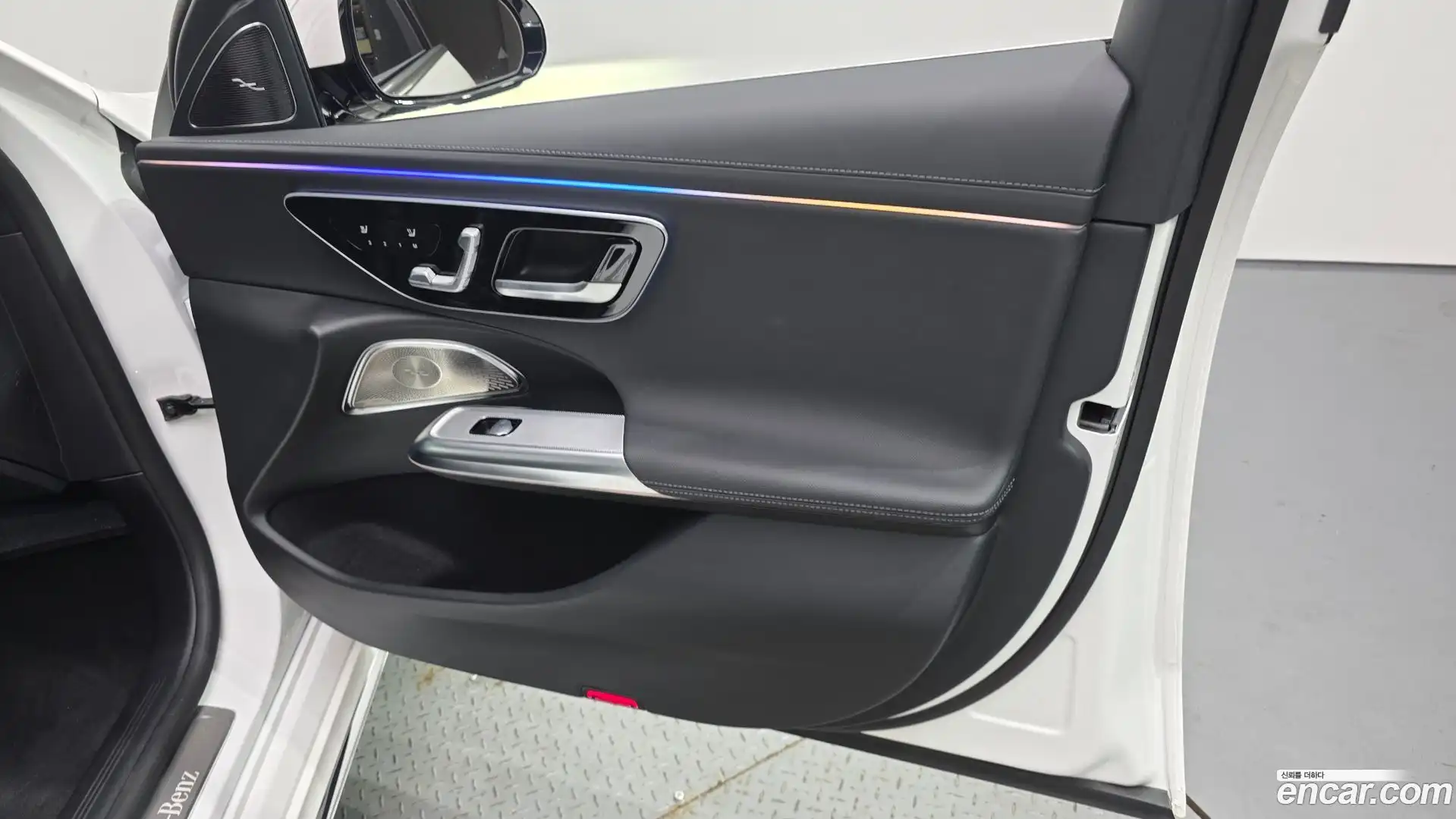 E-Class Mercedes-Benz 2024.5-INNER-035