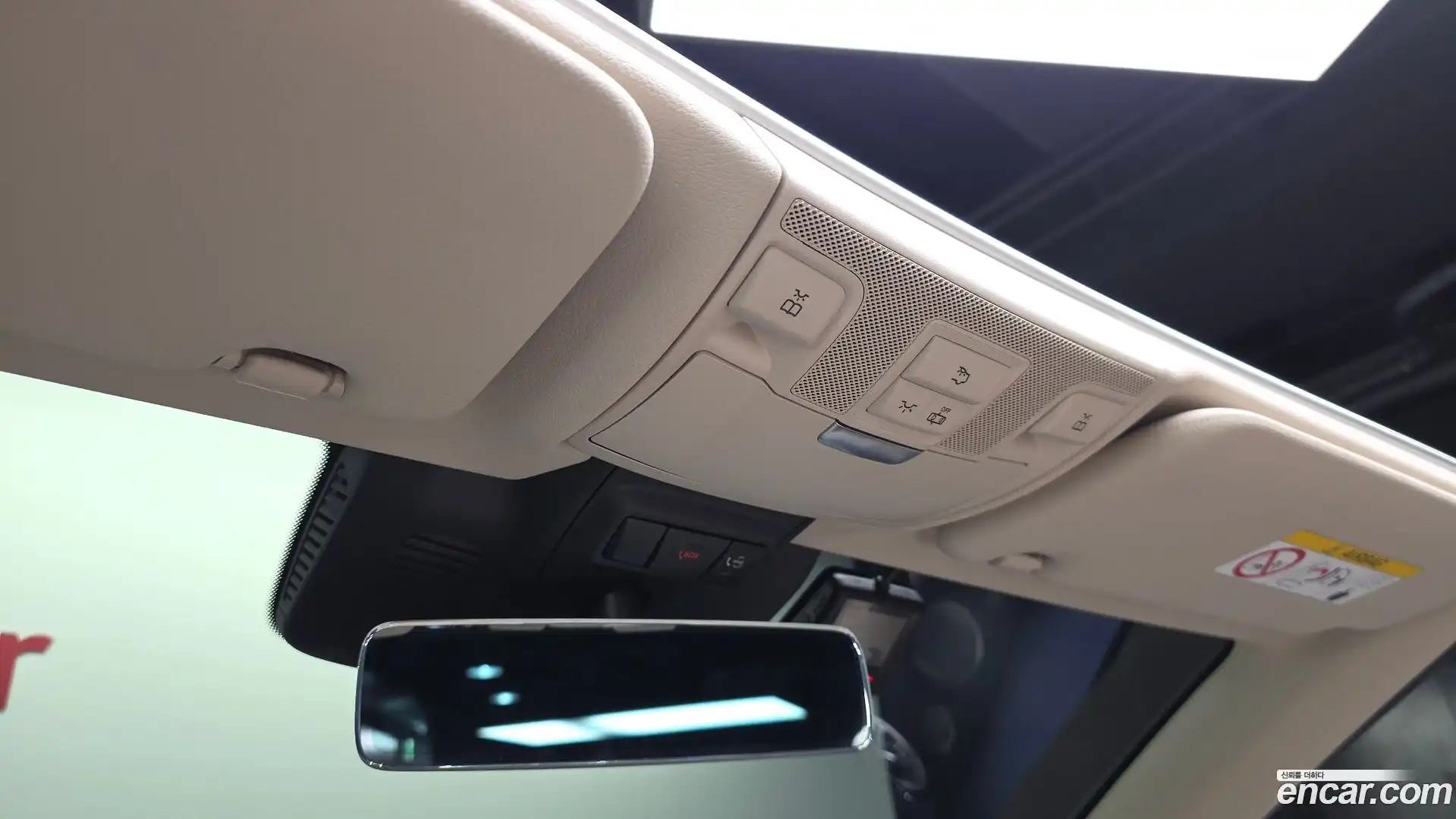 E-Class Mercedes-Benz 2023.11-OPTION-023