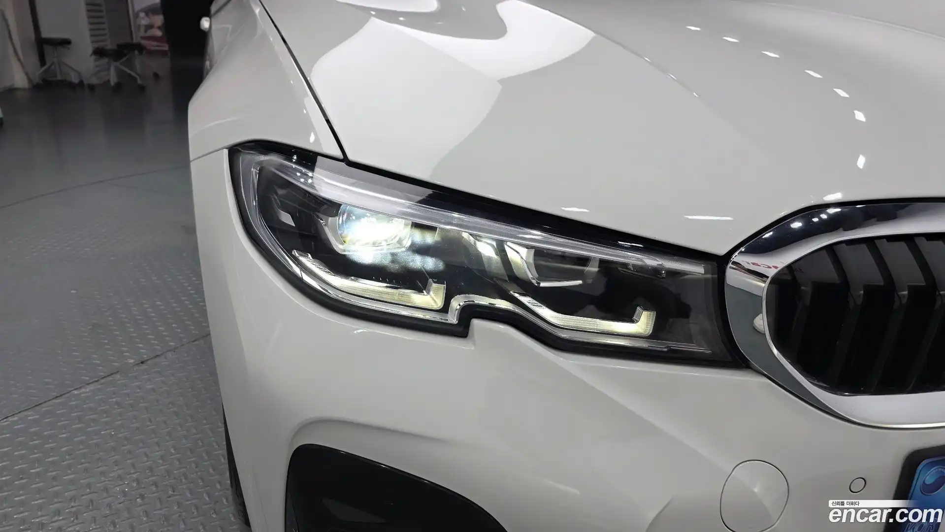 3-Series BMW 2021.3-OUTER-032