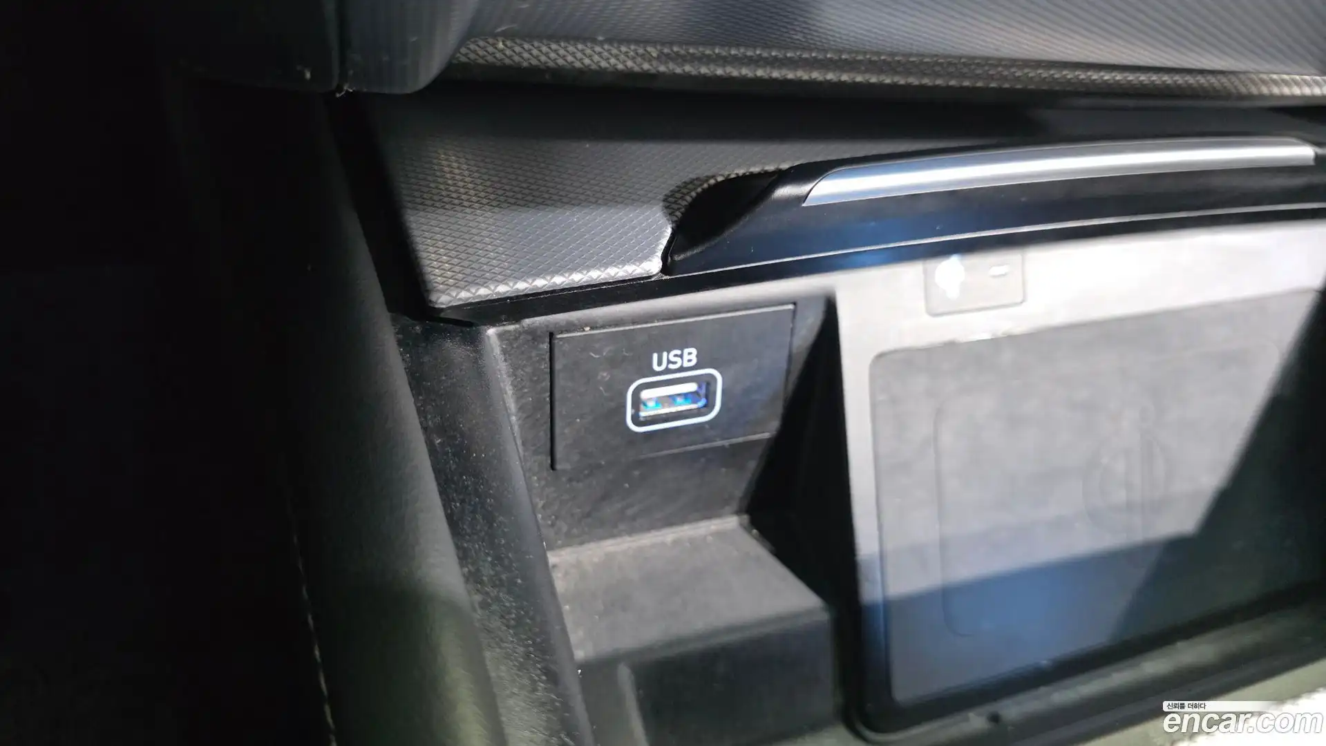 G80 Genesis 2019.0-OPTION-017
