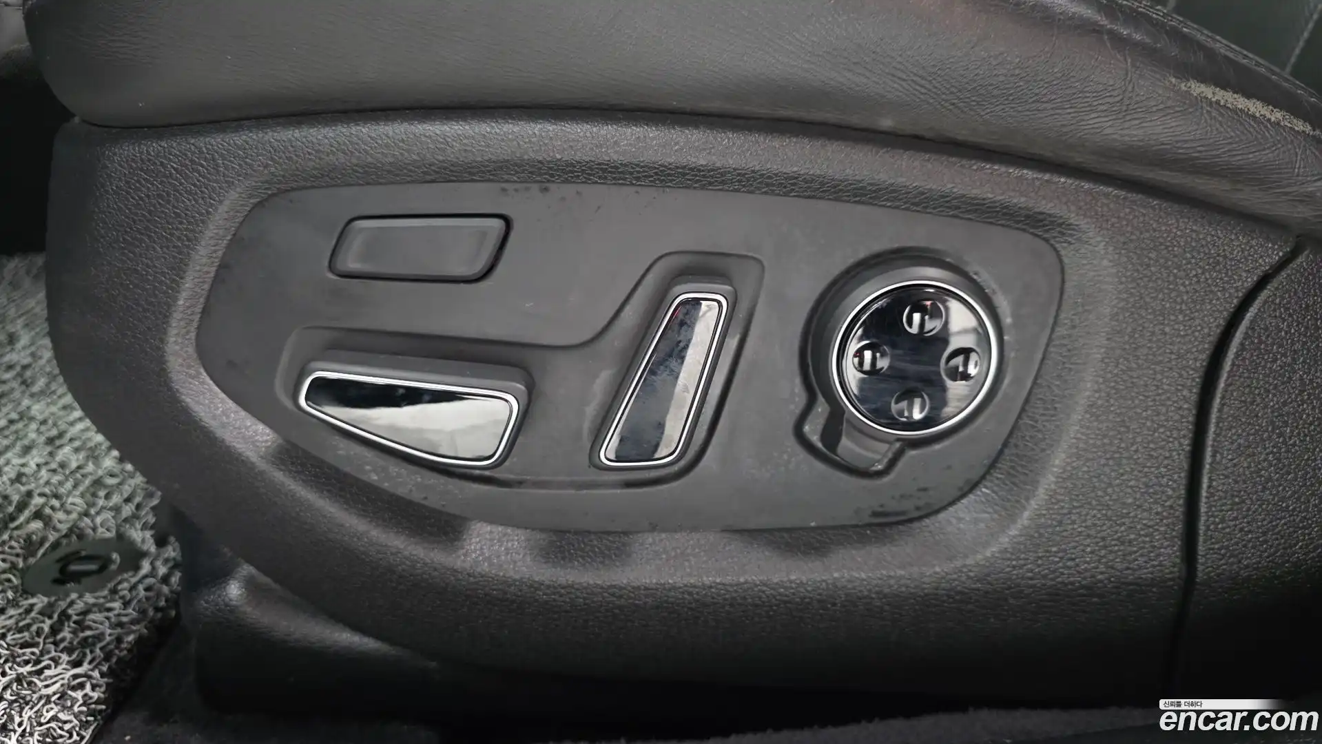G80 Genesis 2019.0-OPTION-045