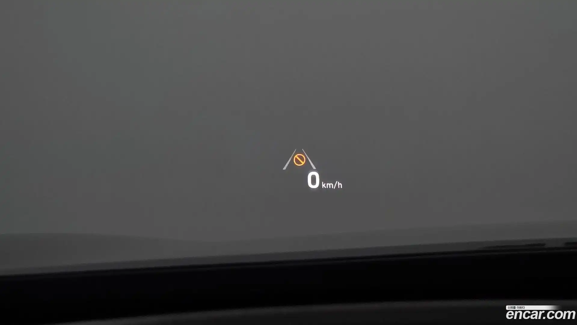 G80 Genesis 2019.0-OPTION-046