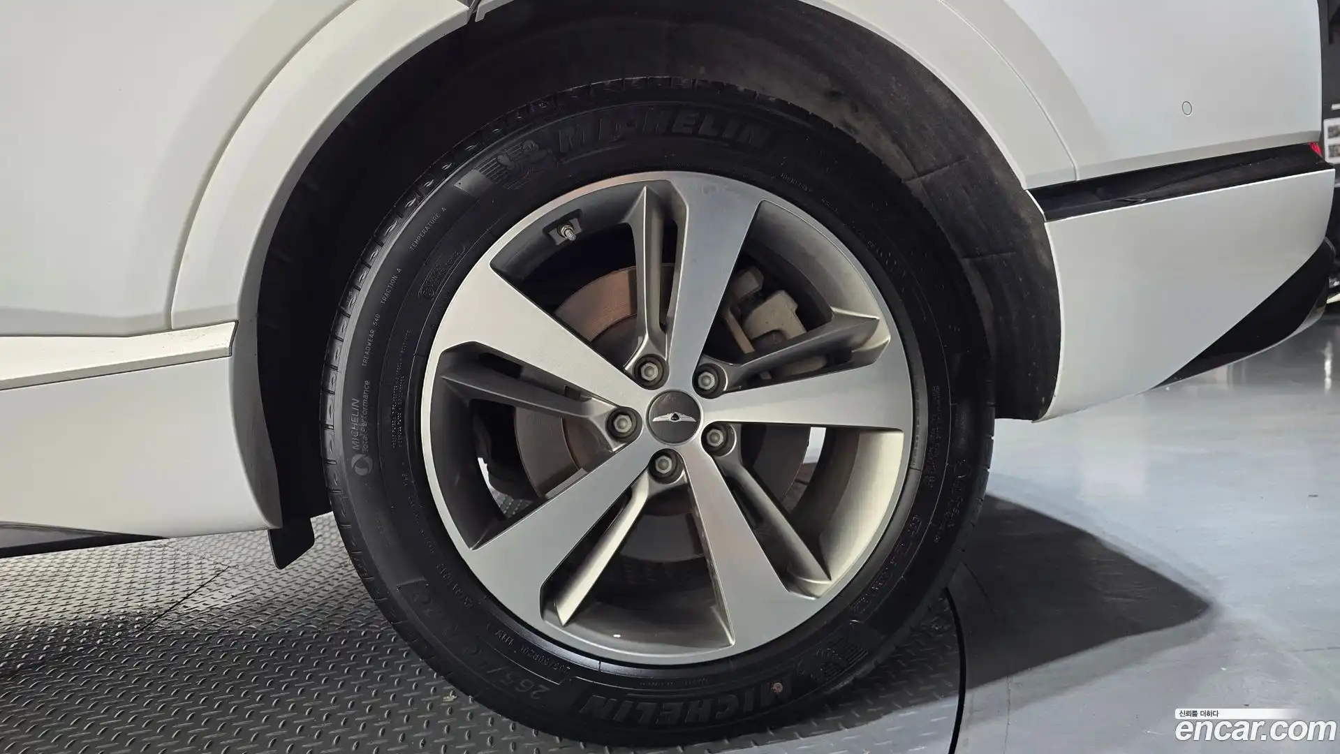 GV80 Genesis 2022.11-OUTER-031