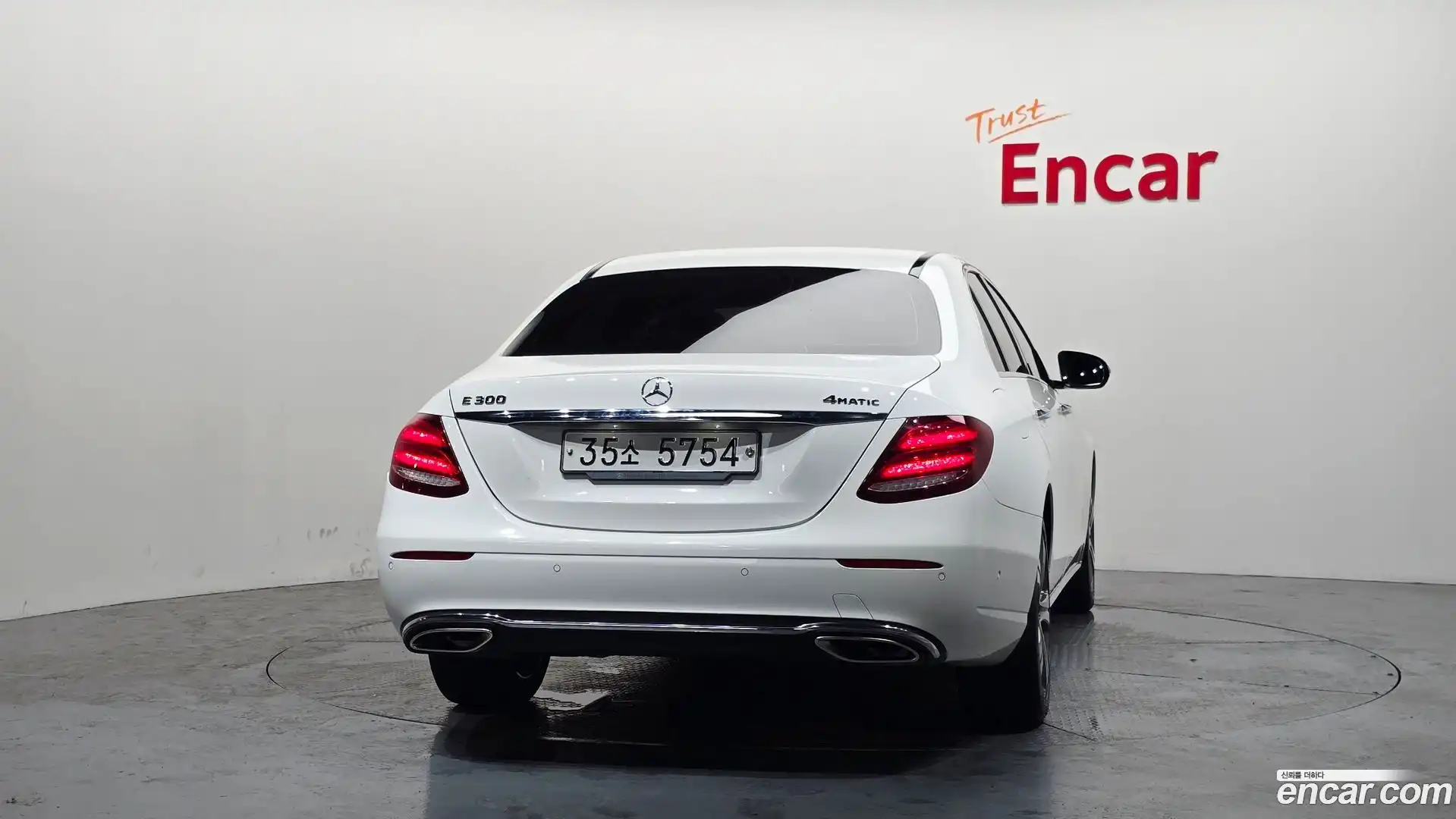 E-Class Mercedes-Benz 2018.9-OUTER-004