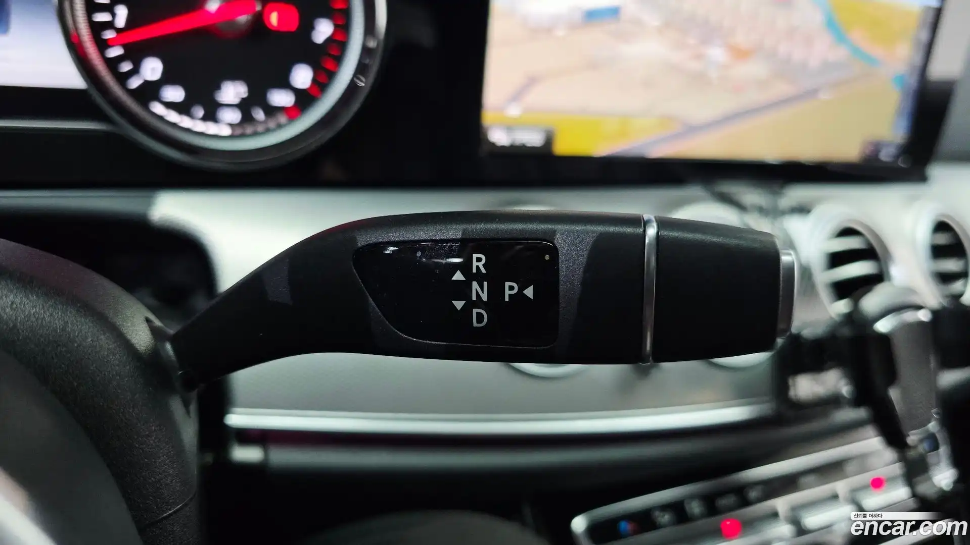 E-Class Mercedes-Benz 2018.9-INNER-009