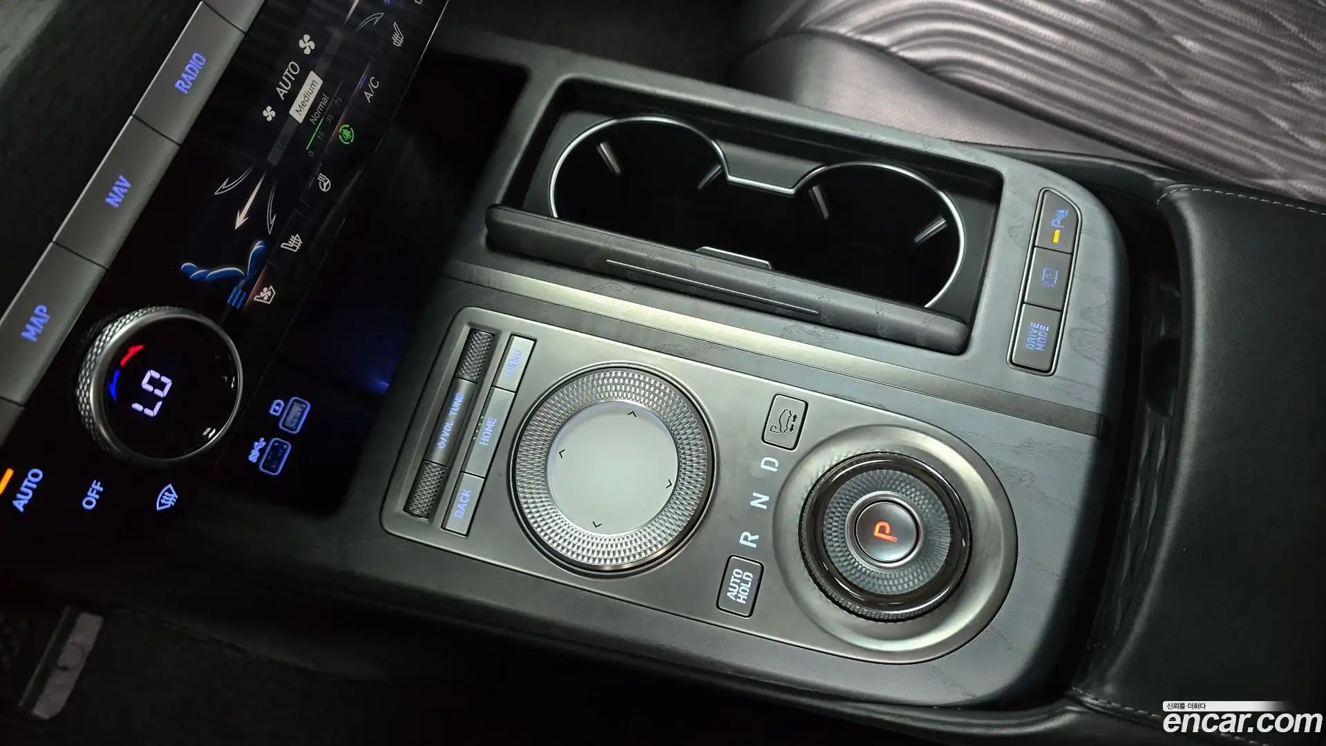 G80 Genesis 2021.2-INNER-009