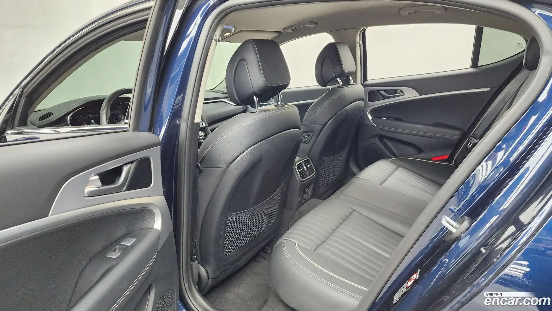 G70 Genesis 2018.10-INNER-036