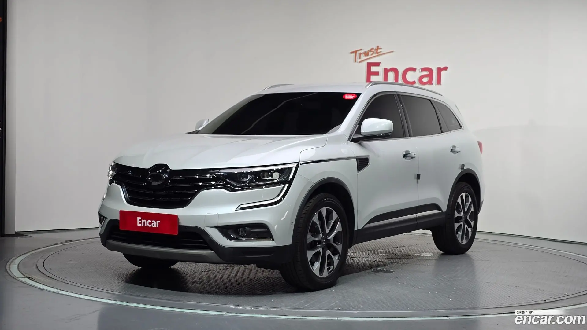 Main__Slider__Photo:QM6 Renault Korea 2017.8-0