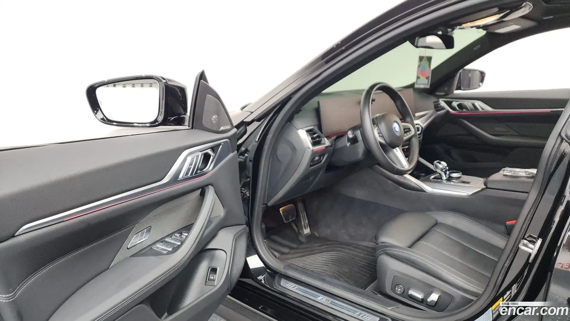 i4 BMW 2022.4-INNER-010