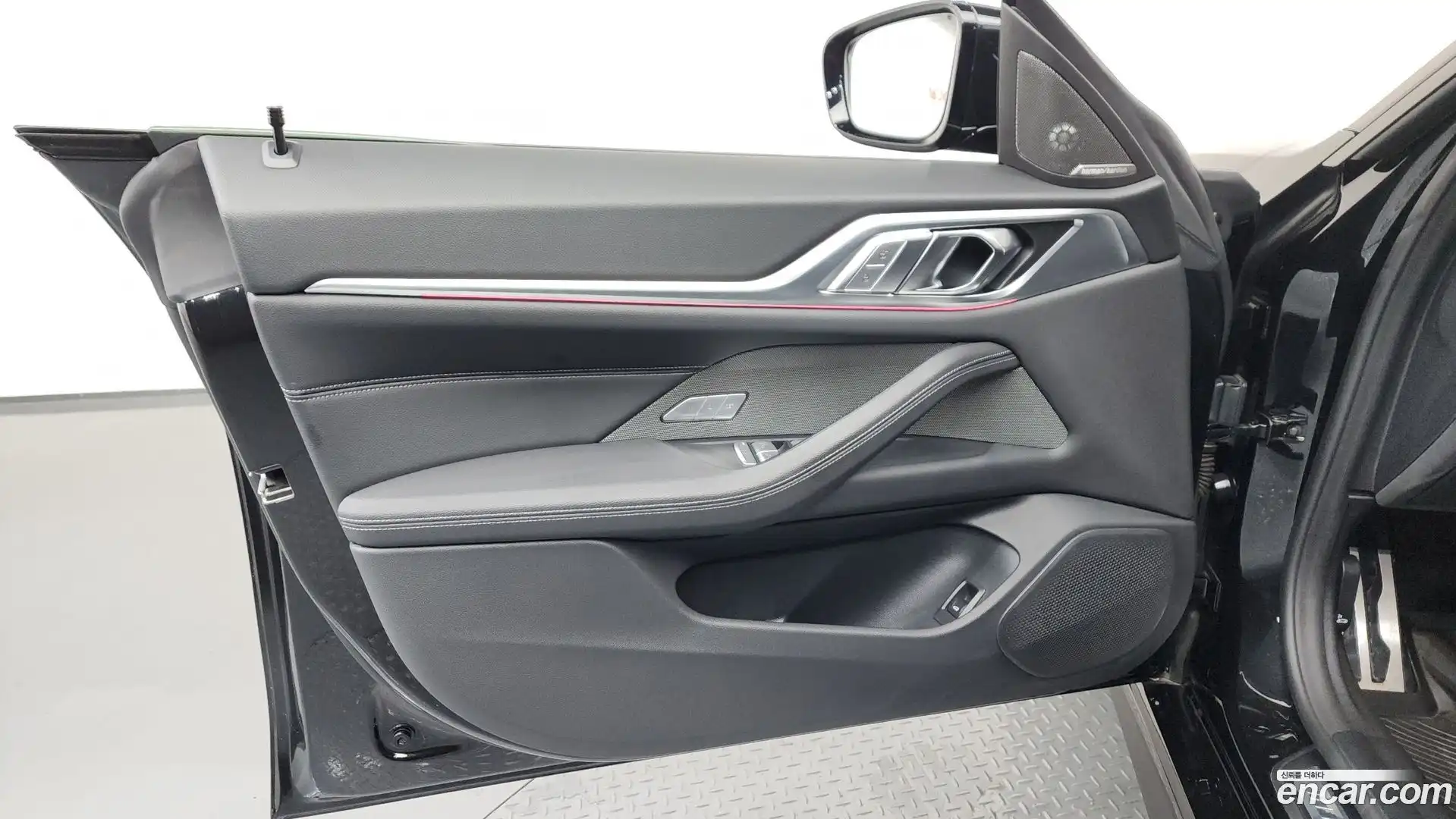 i4 BMW 2022.4-INNER-034