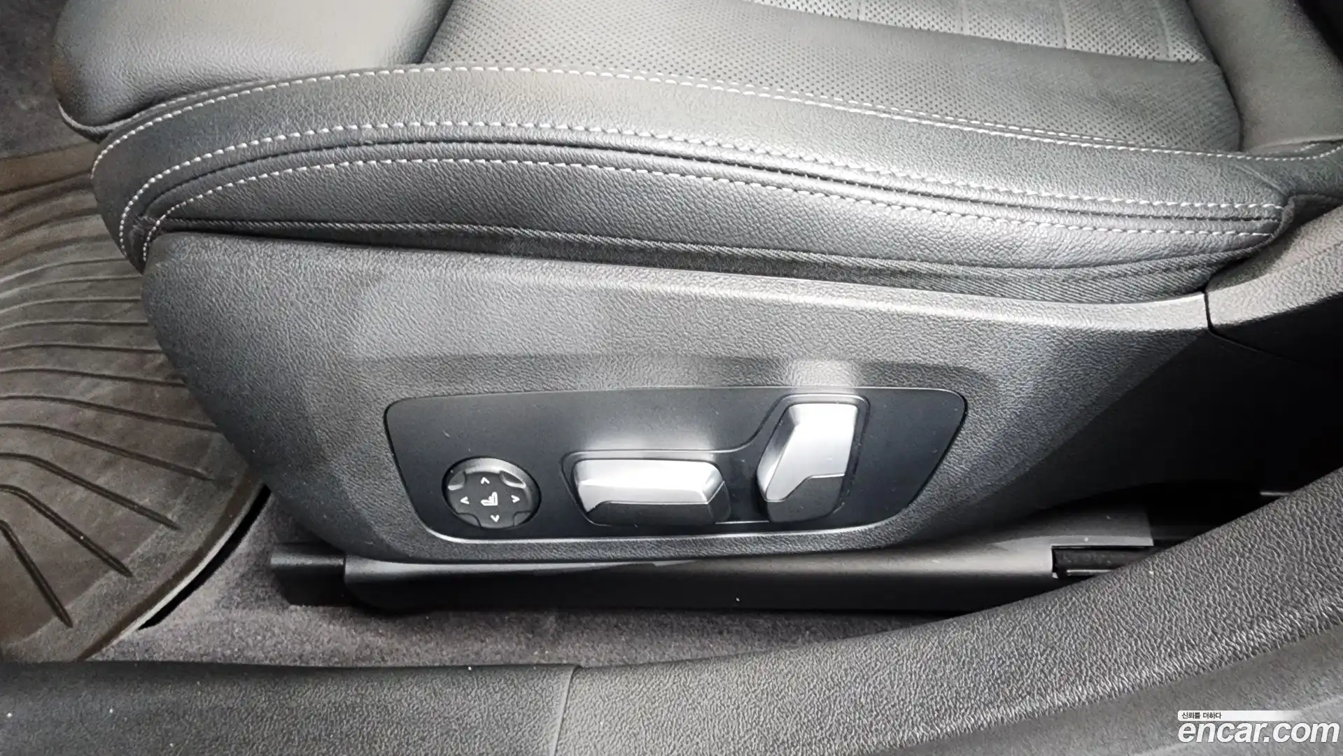 i4 BMW 2022.4-OPTION-044