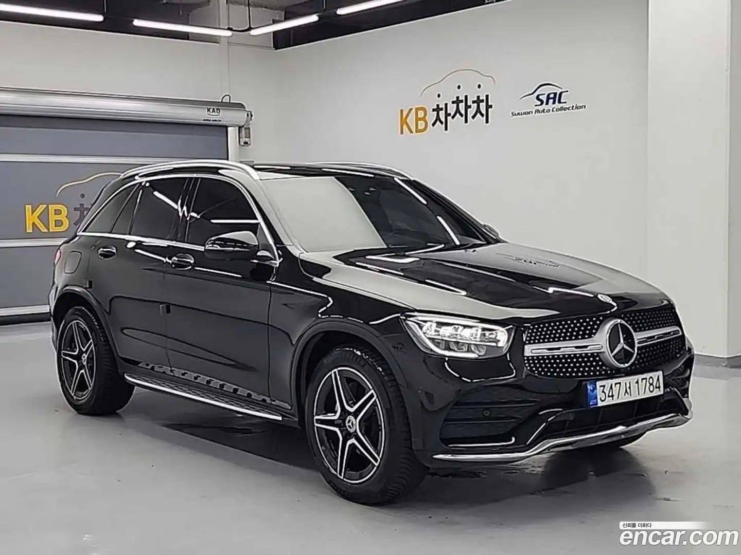 GLC-Class Mercedes-Benz 2022.8-OUTER-004