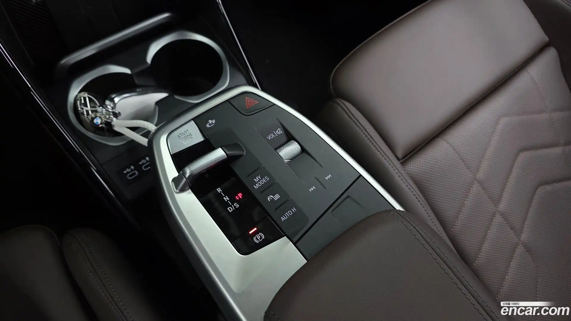 X1 BMW 2024.1-INNER-009