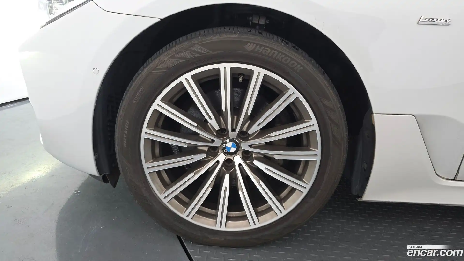 Gran Turismo BMW 2018.2-OUTER-005