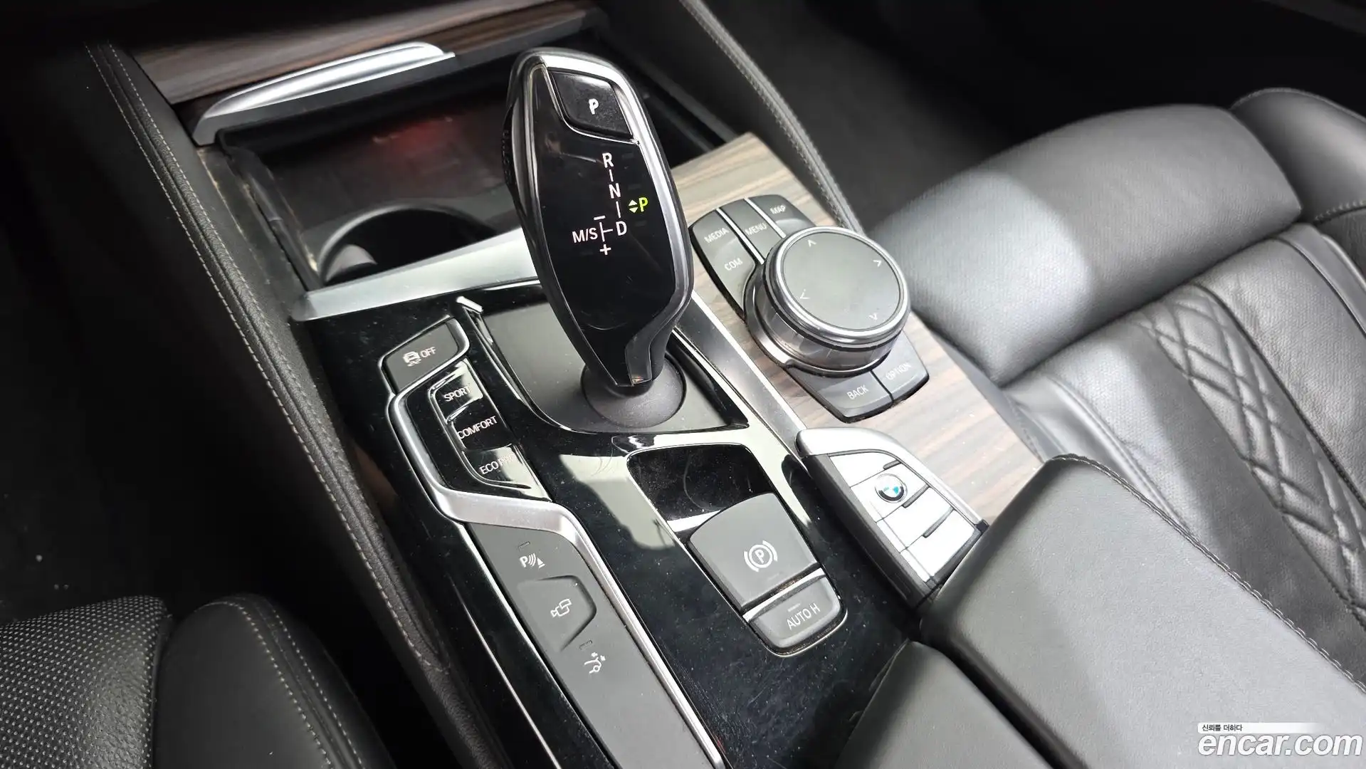 Gran Turismo BMW 2018.2-INNER-009