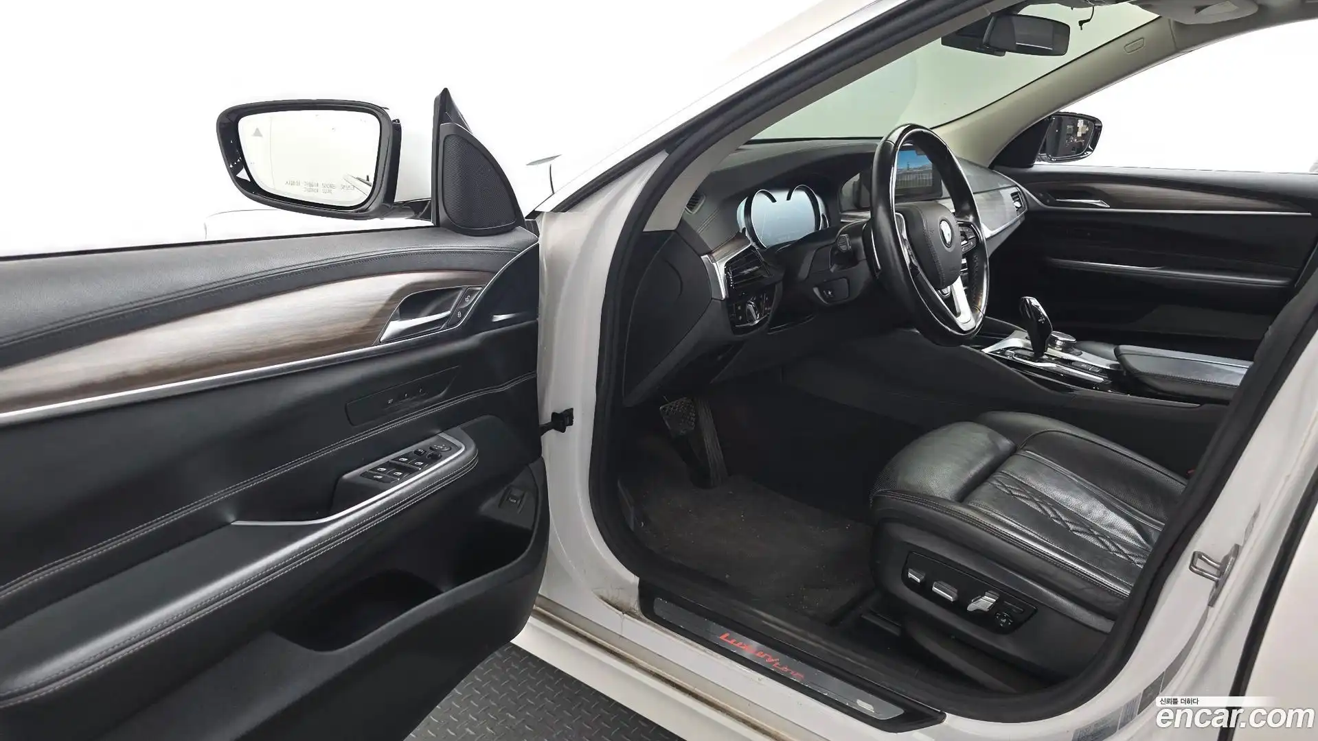 Gran Turismo BMW 2018.2-INNER-010