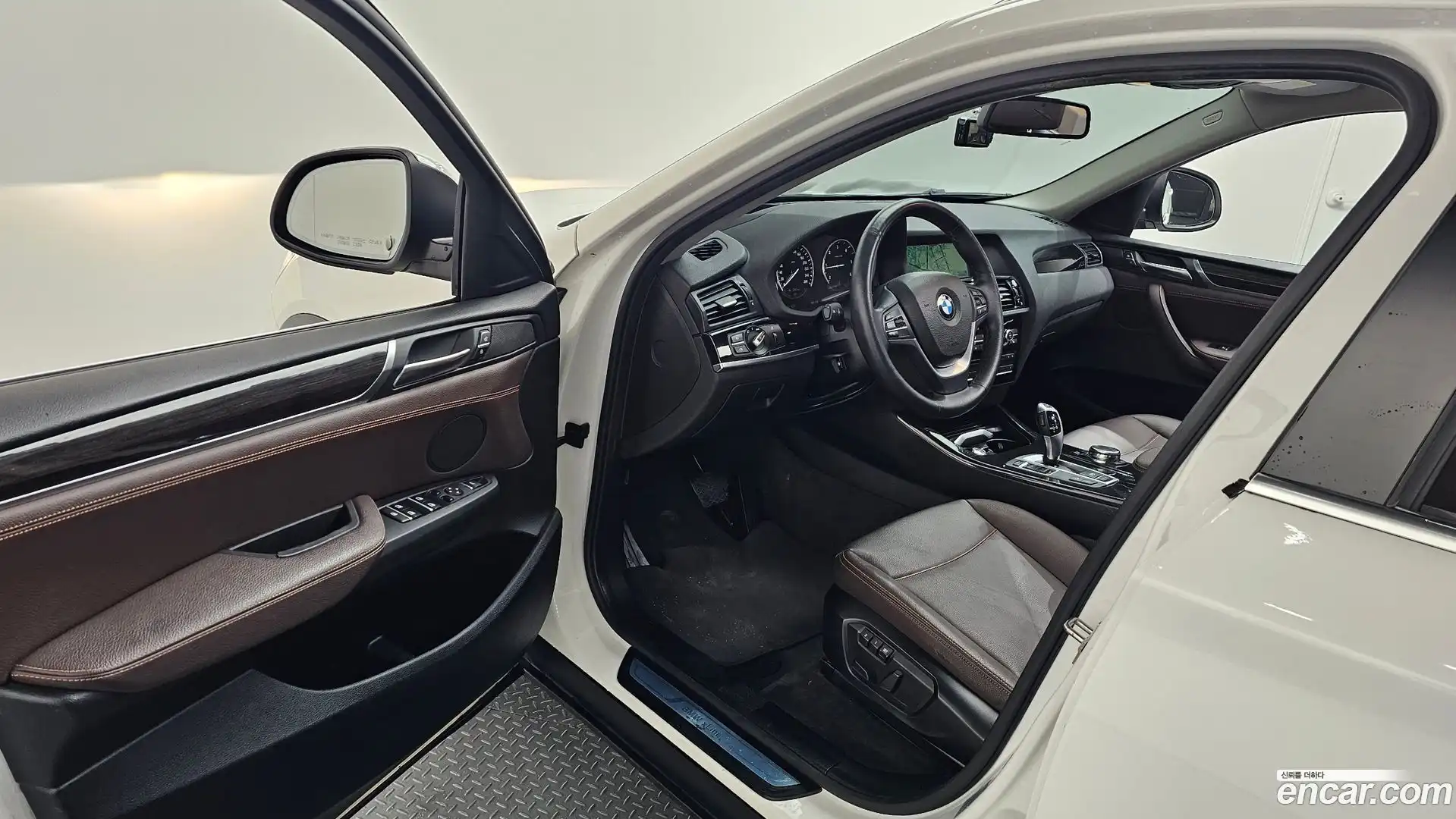 X4 BMW 2015.5-INNER-010
