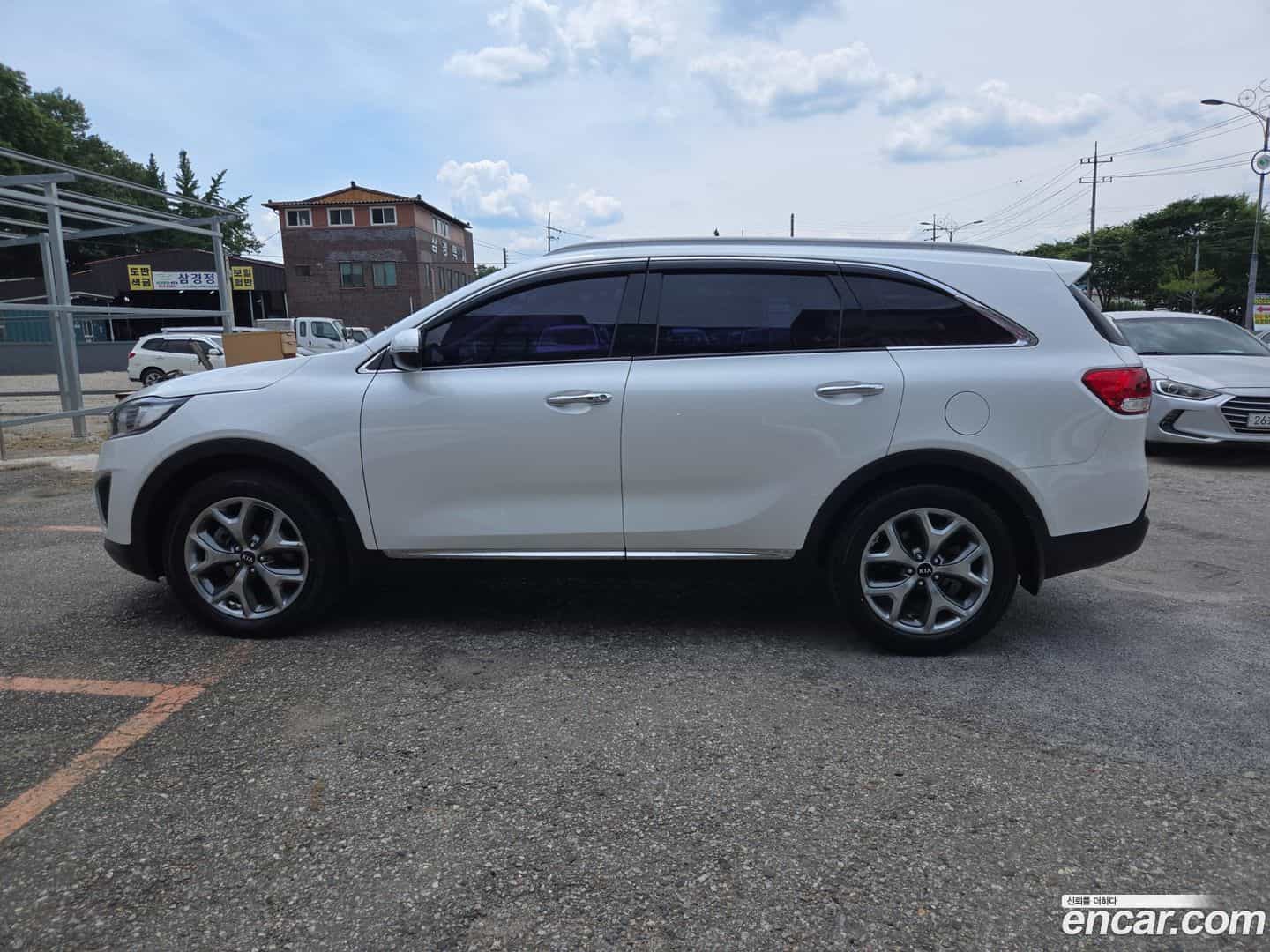 Sorento Kia 2017.0-OUTER-005