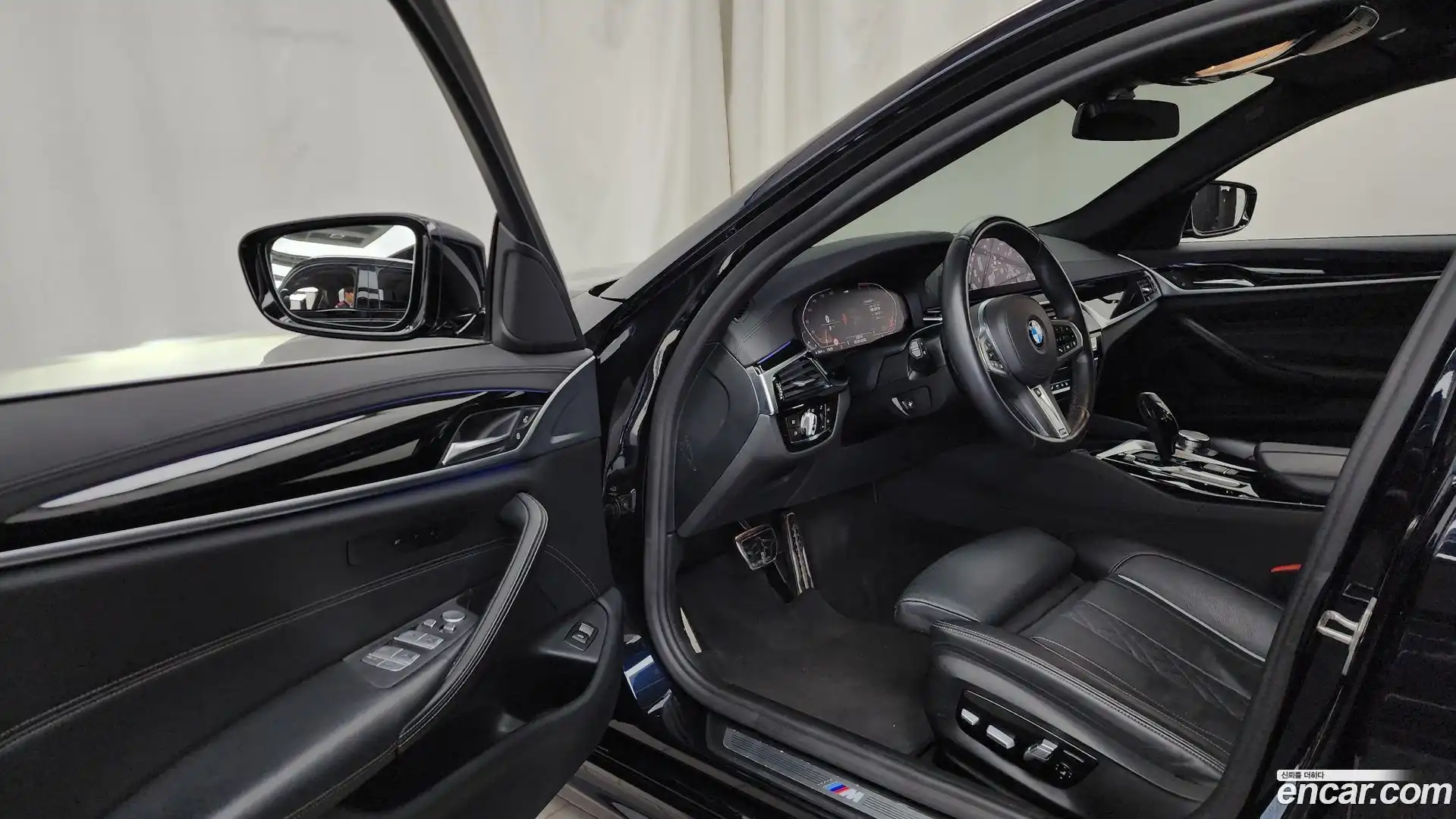 5-Series BMW 2020.5-INNER-010